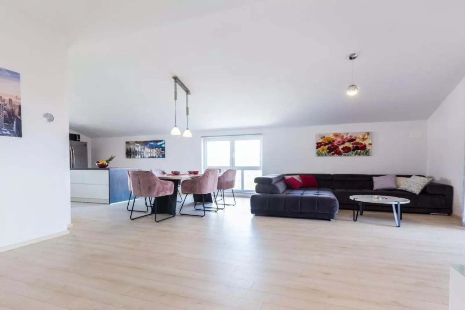 Cozy Three Bedroom Apartment With Terrace in Zadar - Three Bedroom Apartment-Living room