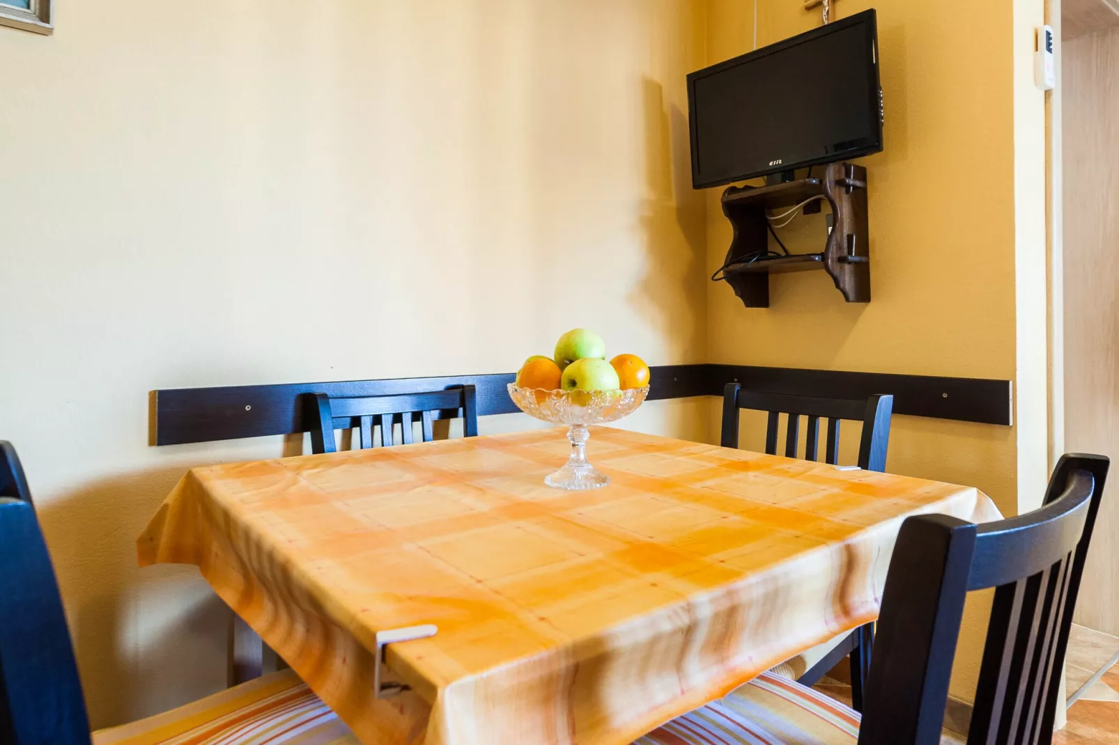 Cozy Apartments in Zadar with Sea and Mountain Views - One Bedroom Apartment with Balcony (owner 1)-Living room