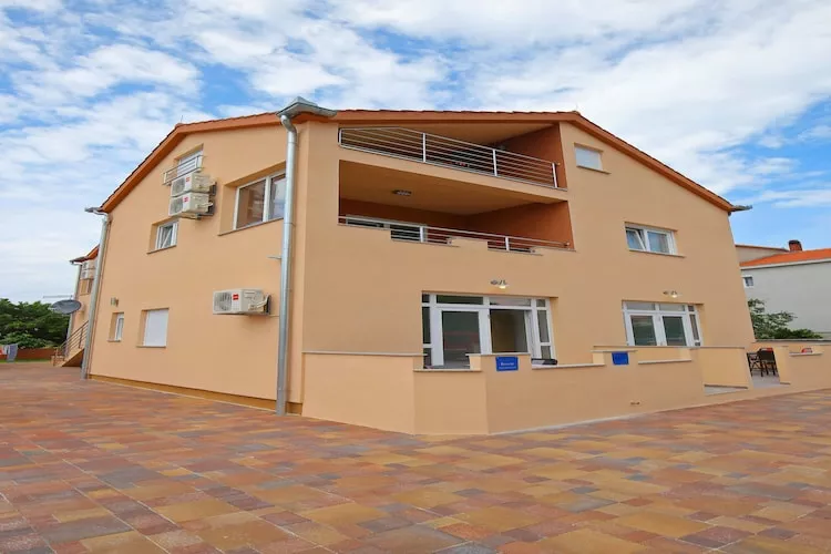 Apartments Kapetan -  Standard Studio Apartment with Terrace-Not tagged