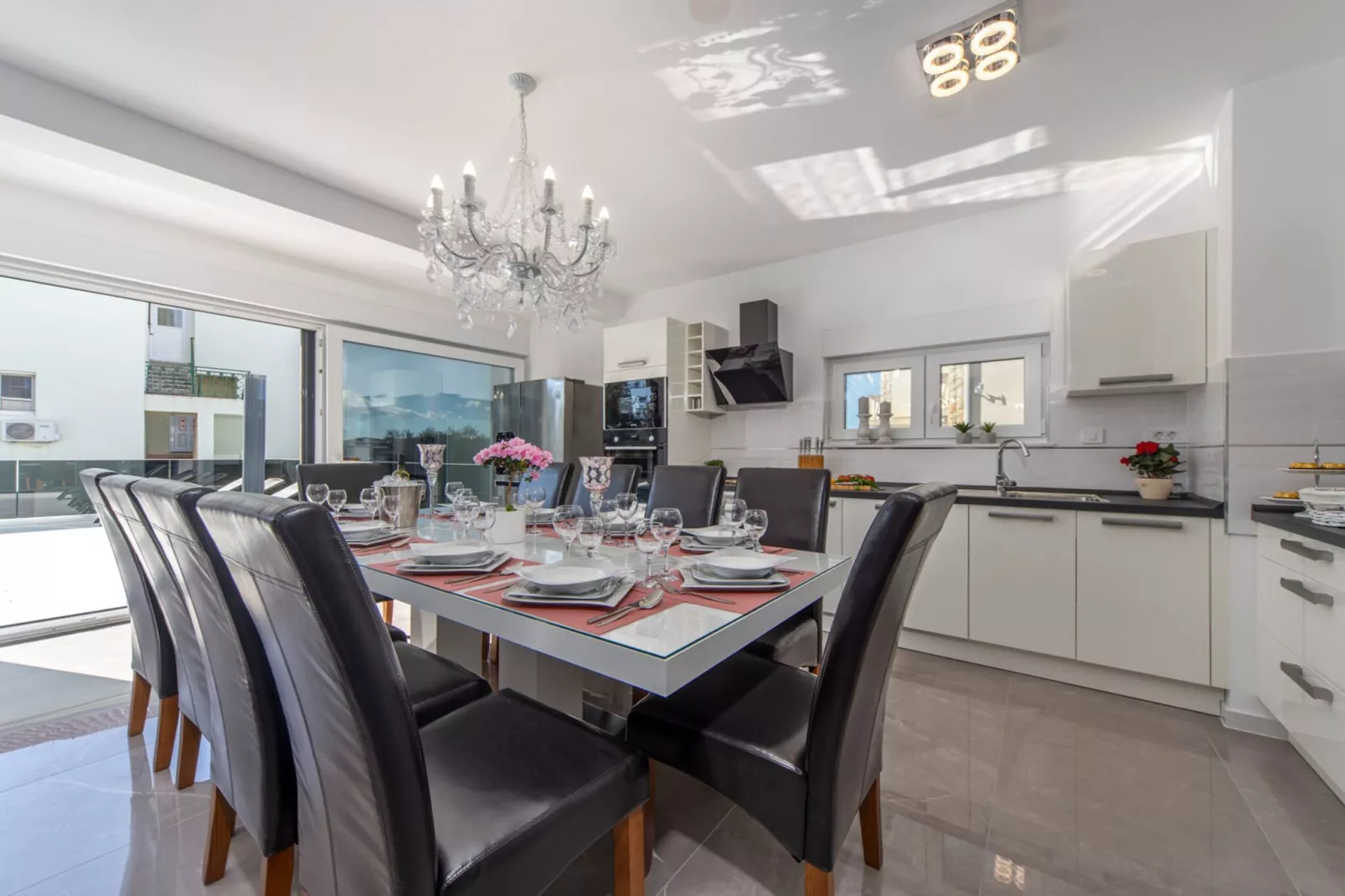 Villa Shaula -  Five Bedroom Holiday Home with Pool,Sauna and Gym-Dining room