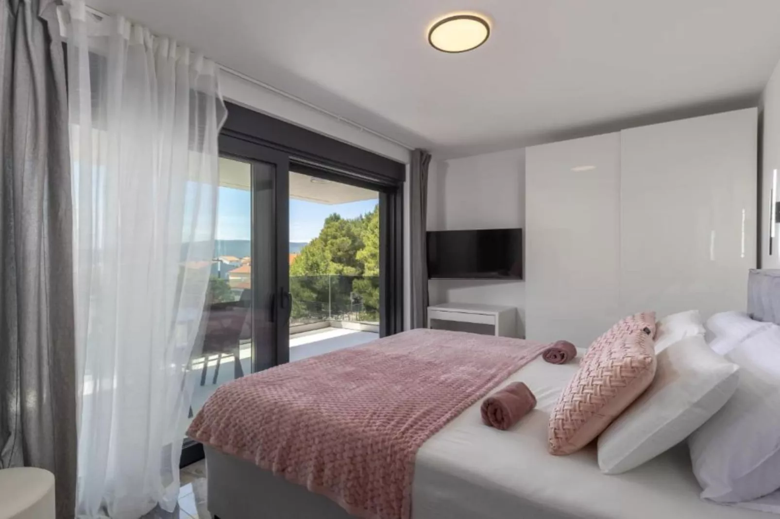 Charming Apartment Island Krk - Three Bedroom Apartment