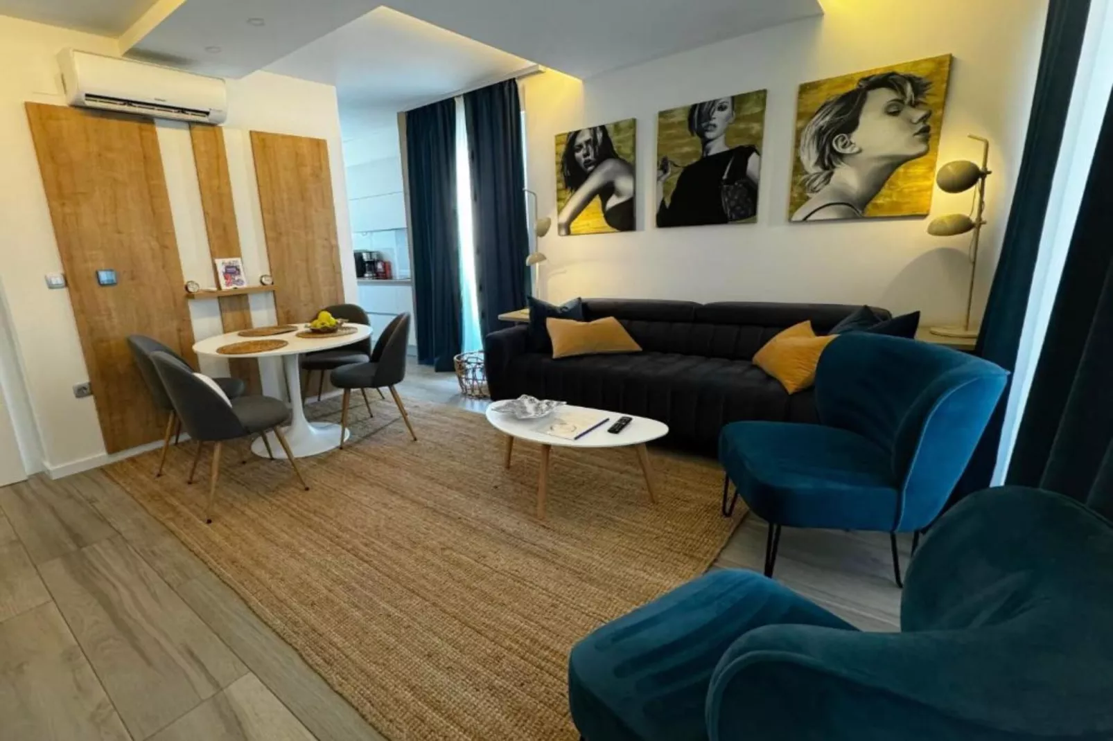 LuxArt City Spa Gallery Residence Krk- Duplex Apartment-Living room
