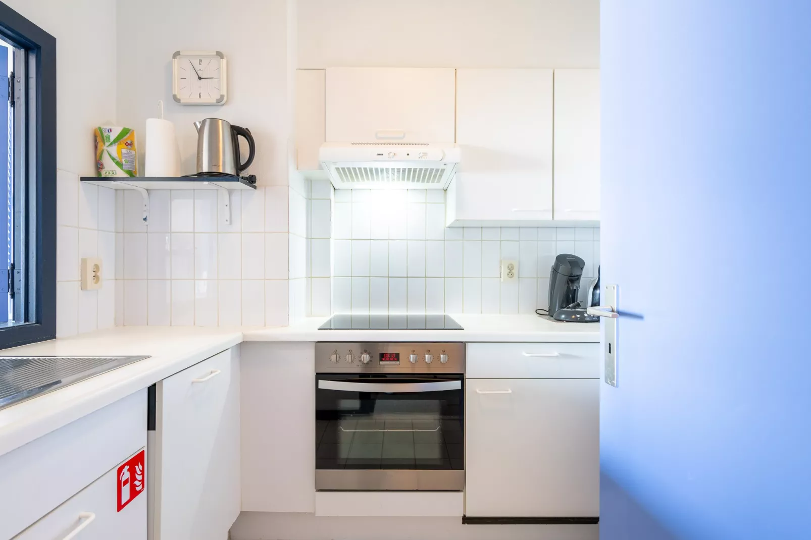 MALIBU SANDS 2A-Kitchen
