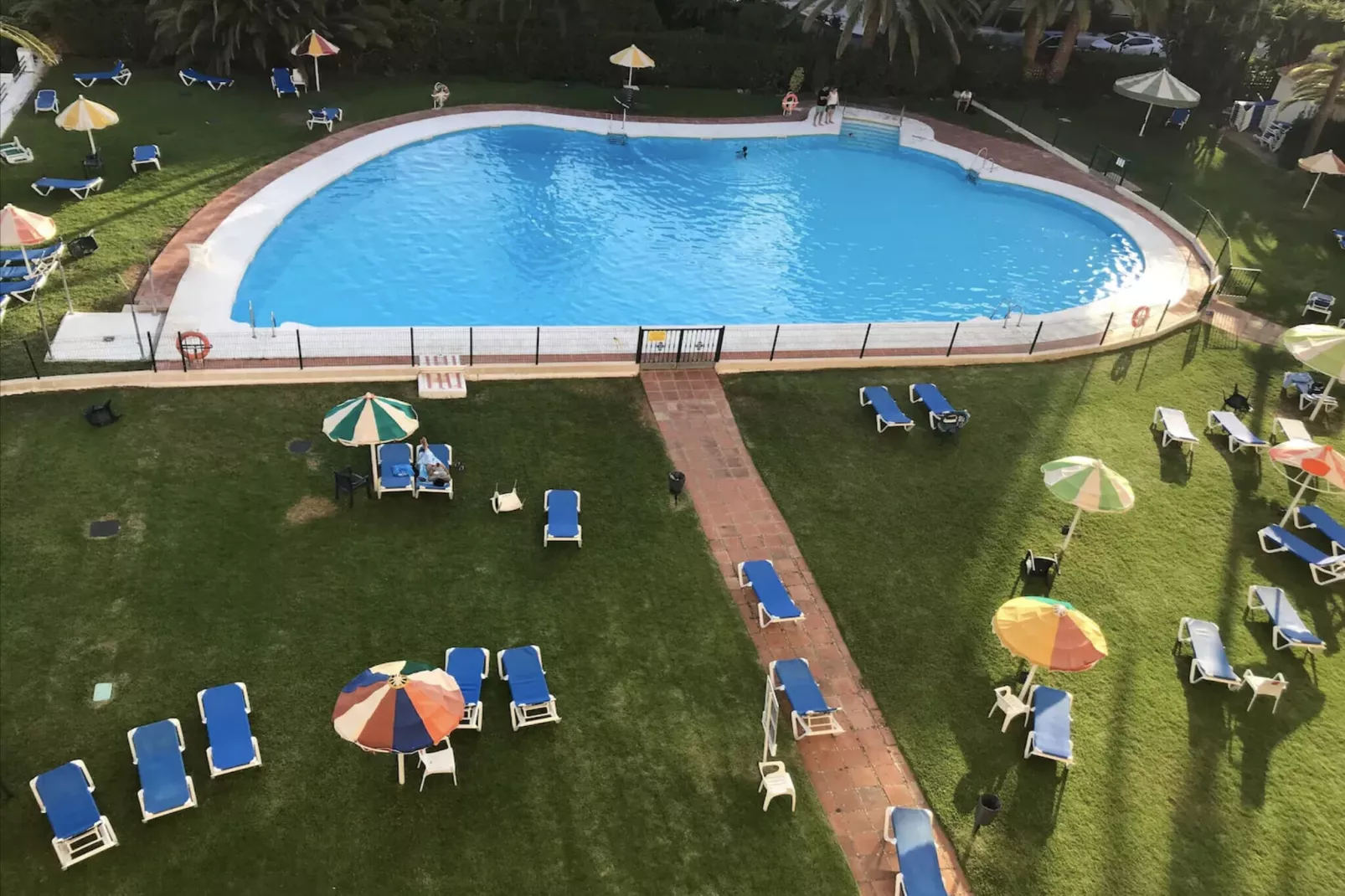 308 Torre-Schwimmbad