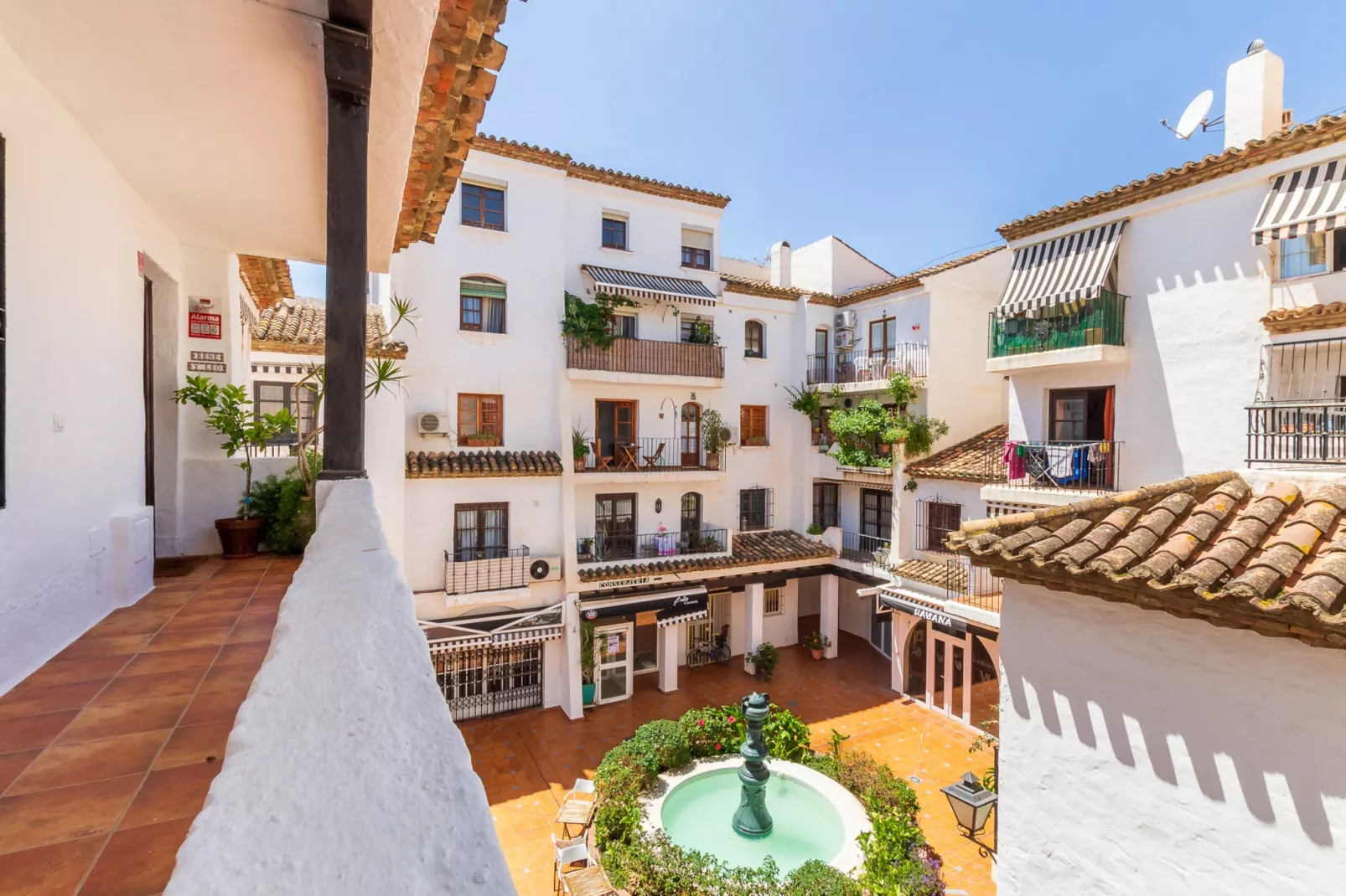 Fandango Pueblo Blanco-Terrasse/Balkon