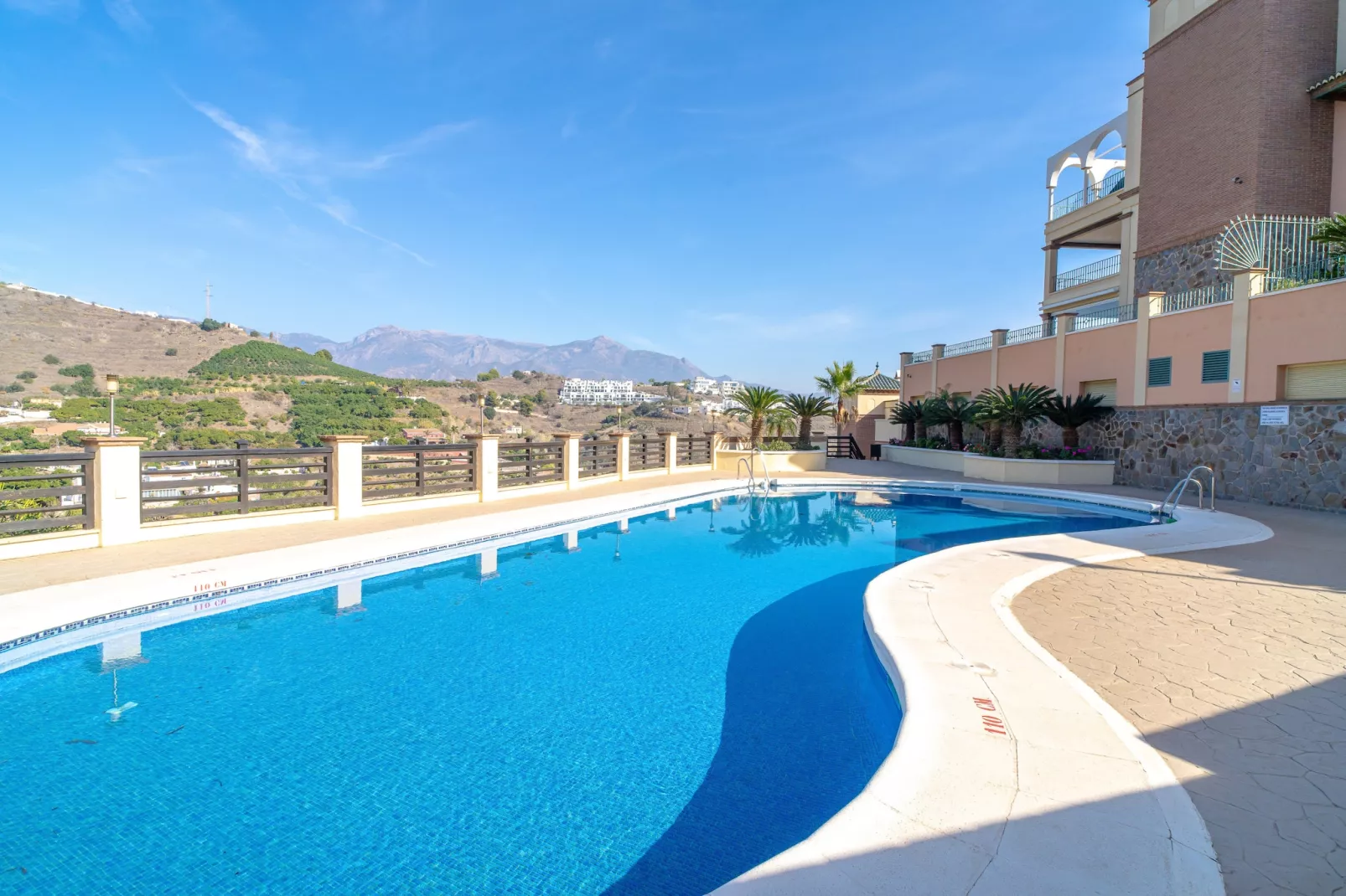 Tamango Hill Alcazaba B by Casasol-Schwimmbad