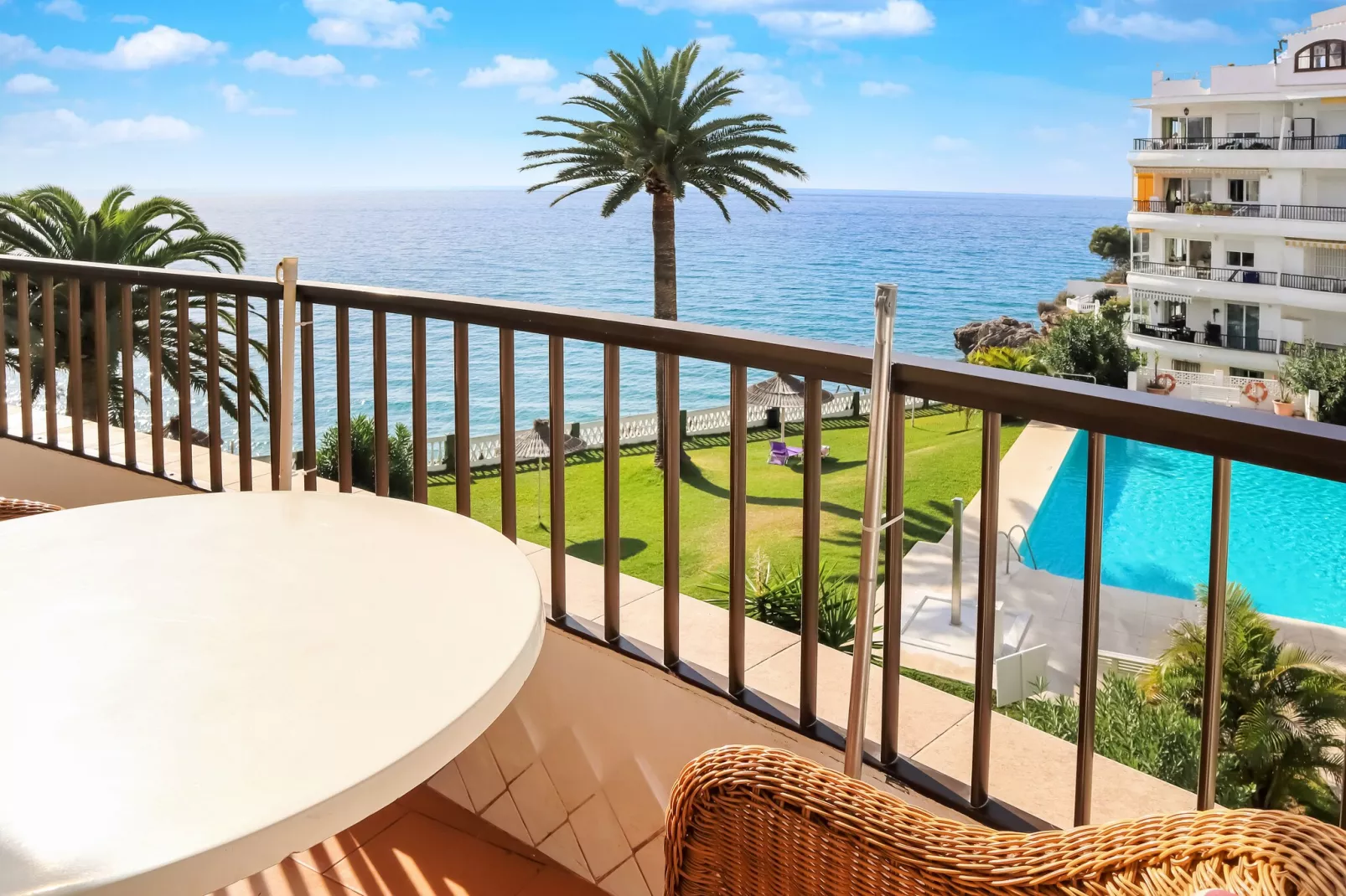 Acapulco Playa 308 by Casasol-Terrace balcony