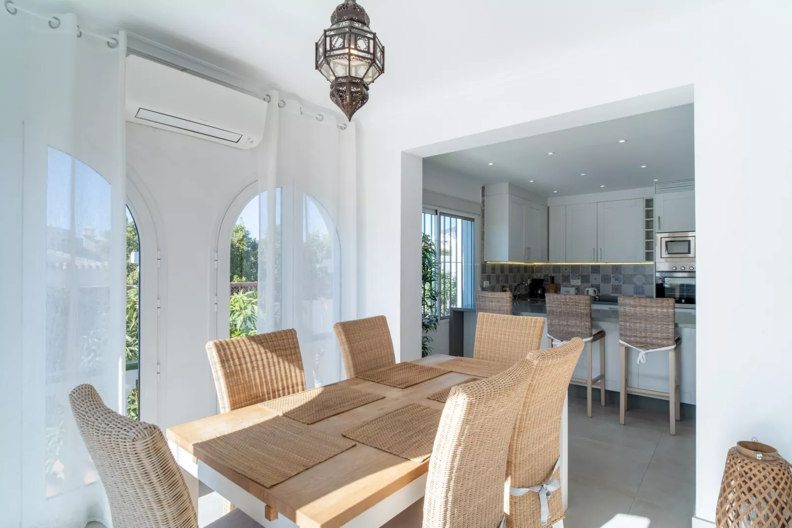 Villa Sandra Luxury Suite by Casasol-Dining room
