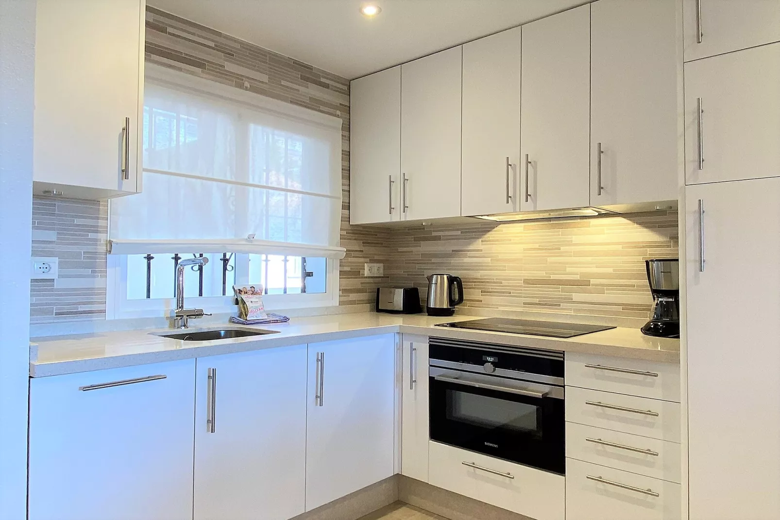 Valparaiso 1B Burriana Beach by Casasol-Cuisine