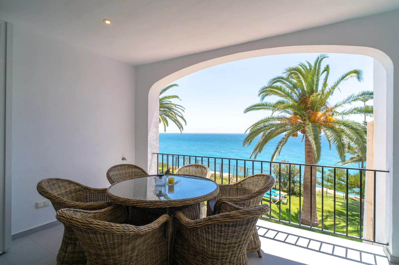 Tuhillo E1 Luxury Seaview by Casasol-Terrasse / balcon