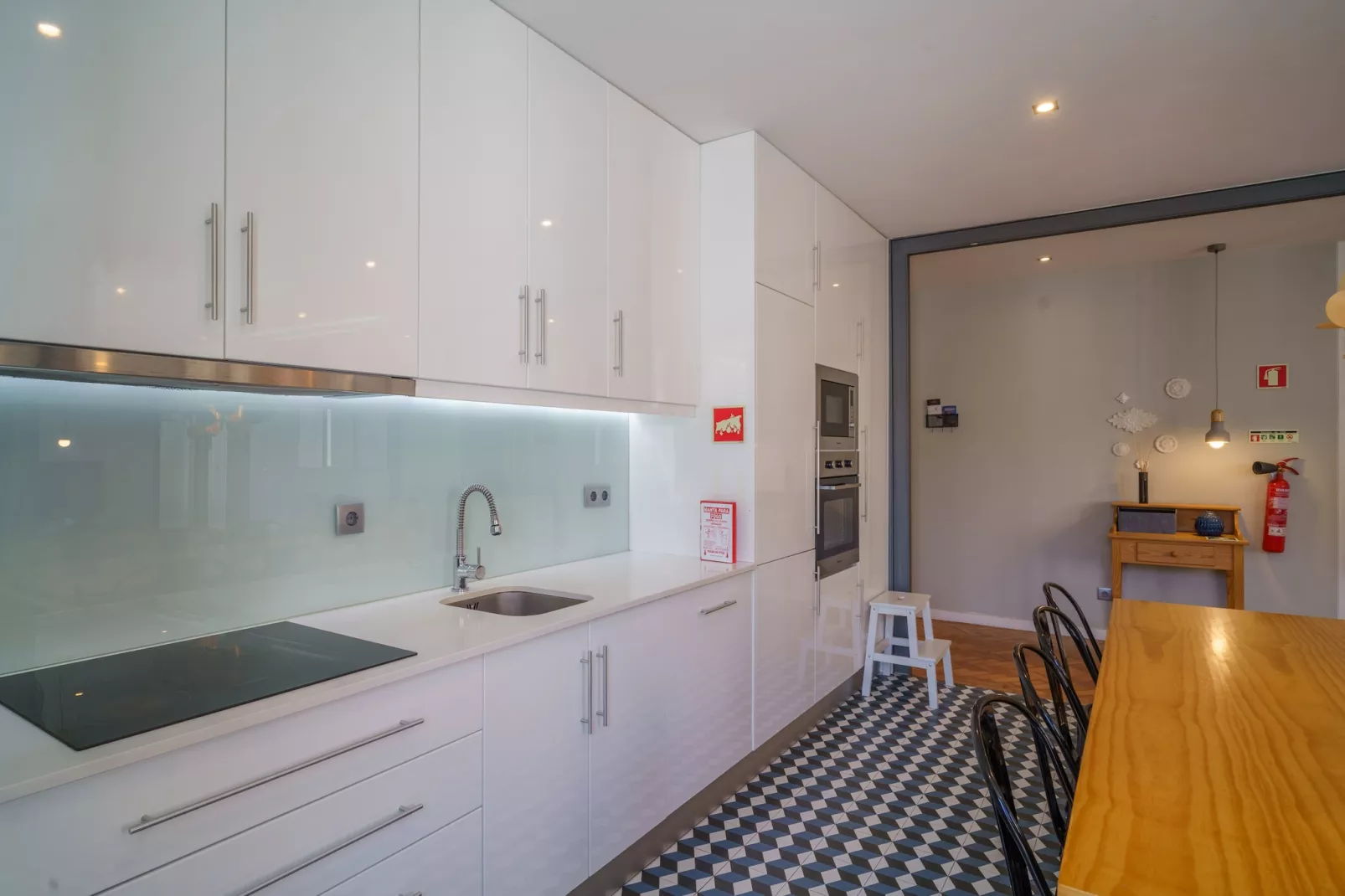 Feel Porto Vintage Townhouse-Kitchen