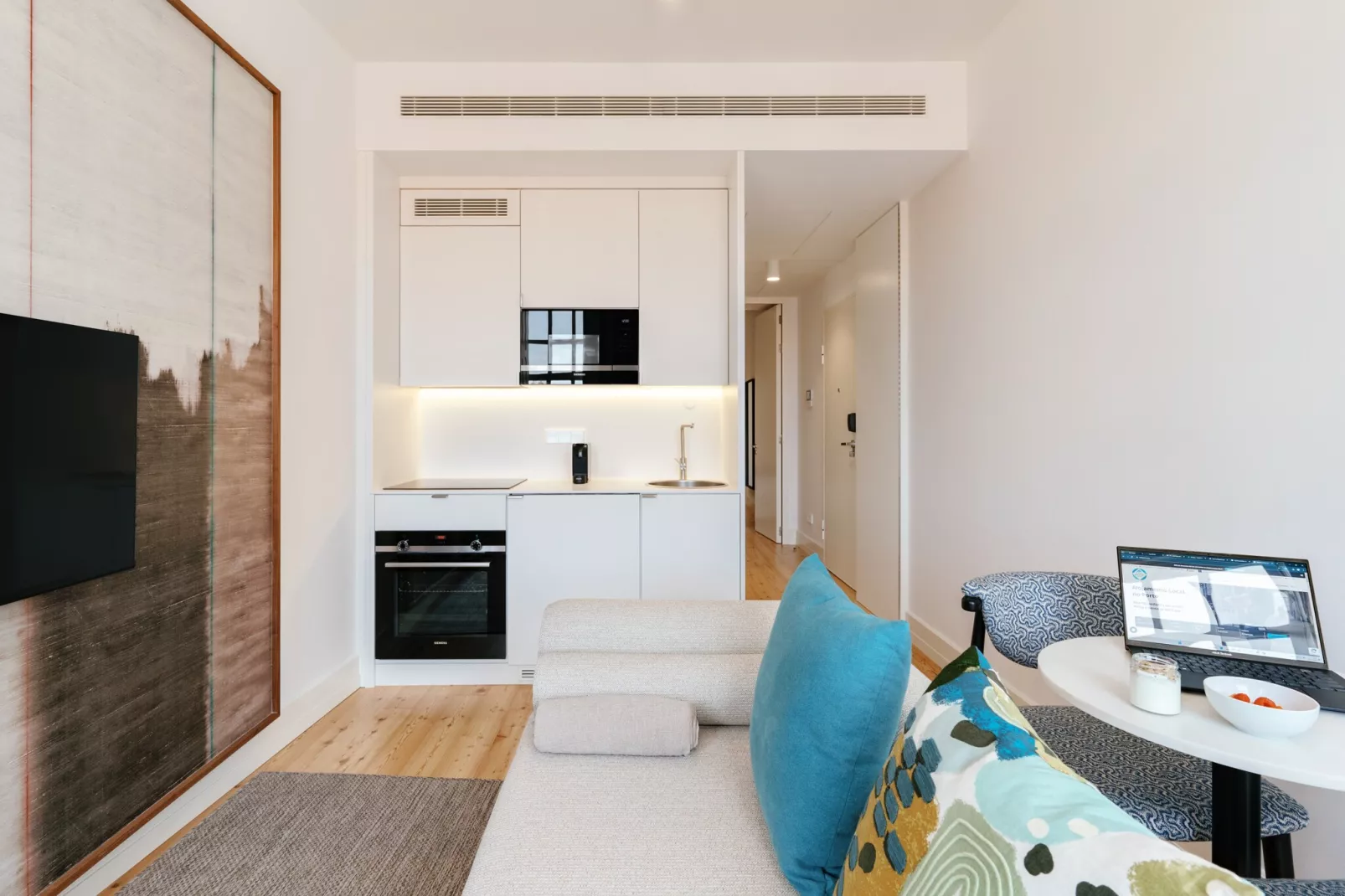 Feel Porto Clérigos Charm Flat 3.3-Wohnzimmer