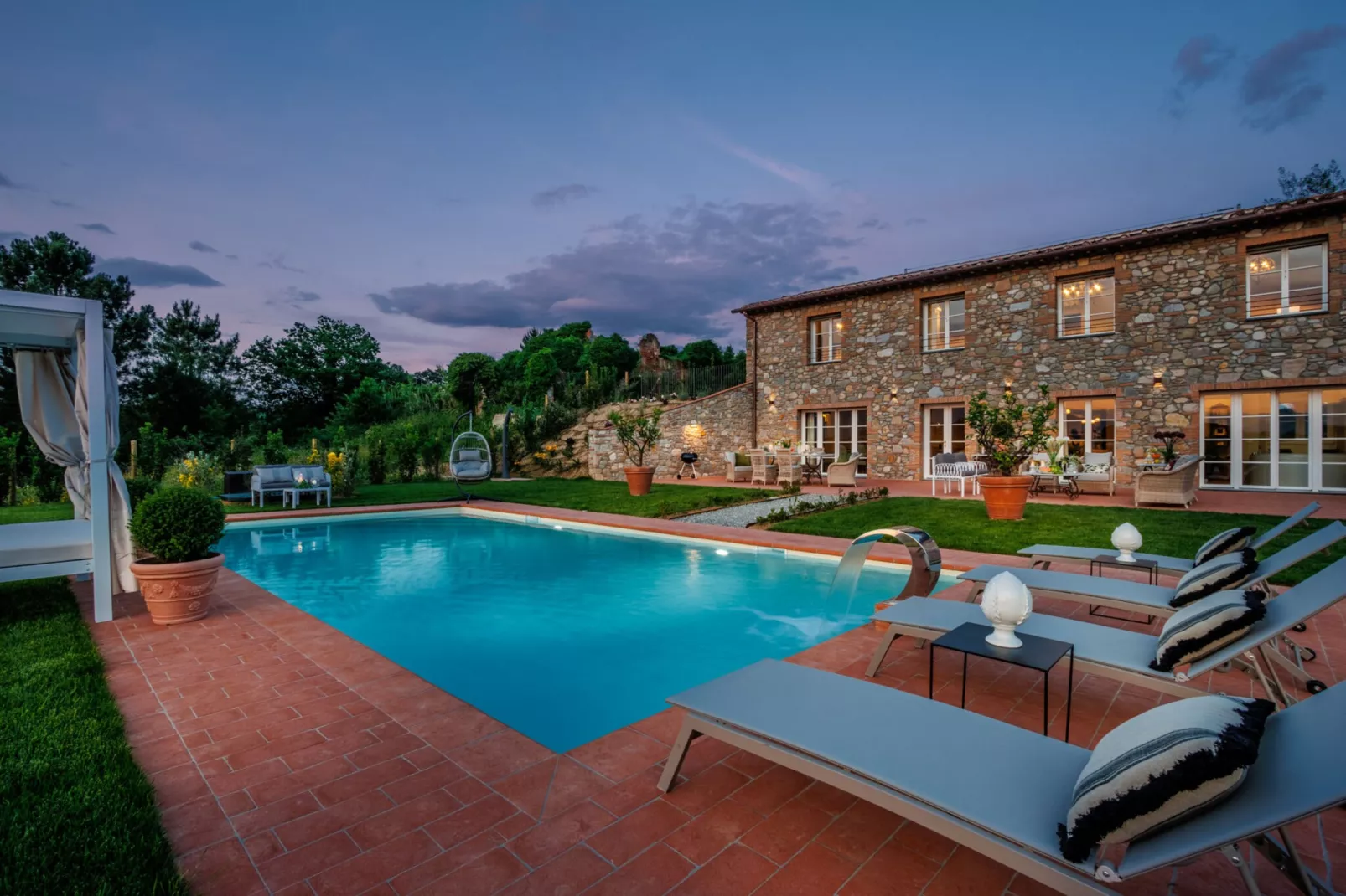 Villa Flora-Untagged
