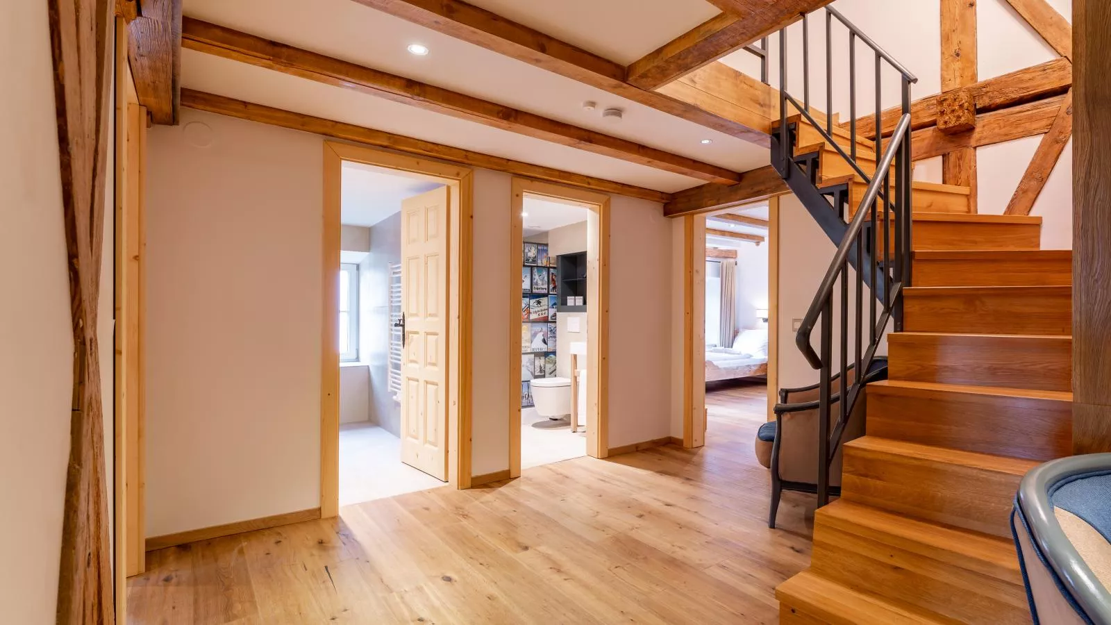 Biber Art Apartment 1-Landing
