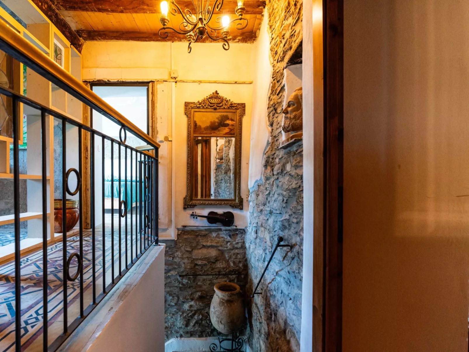 Ma Maison-Dedans