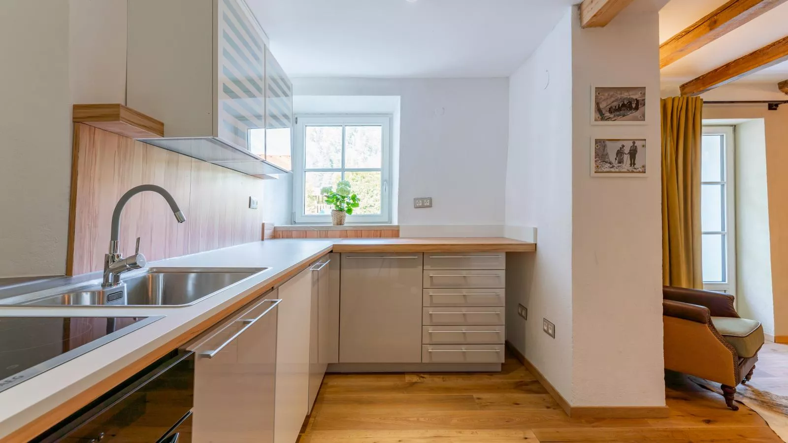 Biber Art Apartment 2-Kitchen