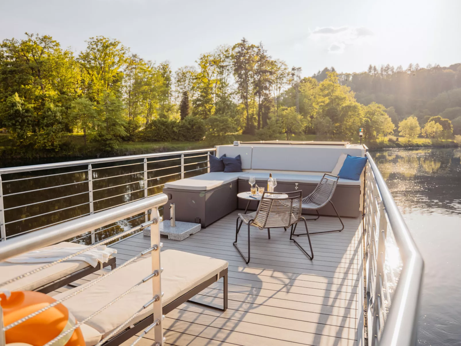 Floating Home-Hausboot in Merzig liegend-Outside