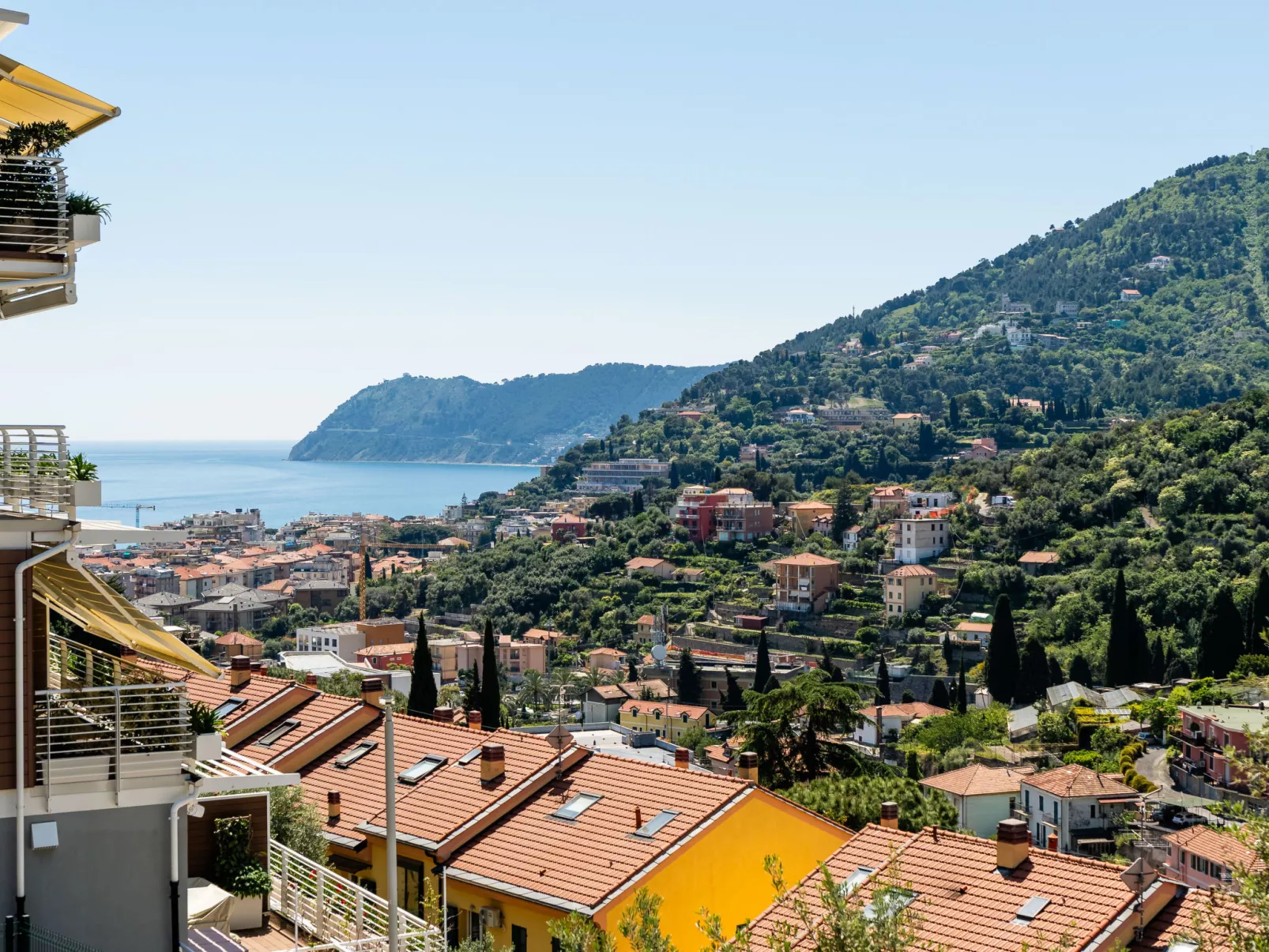Villa Girasole-Outside