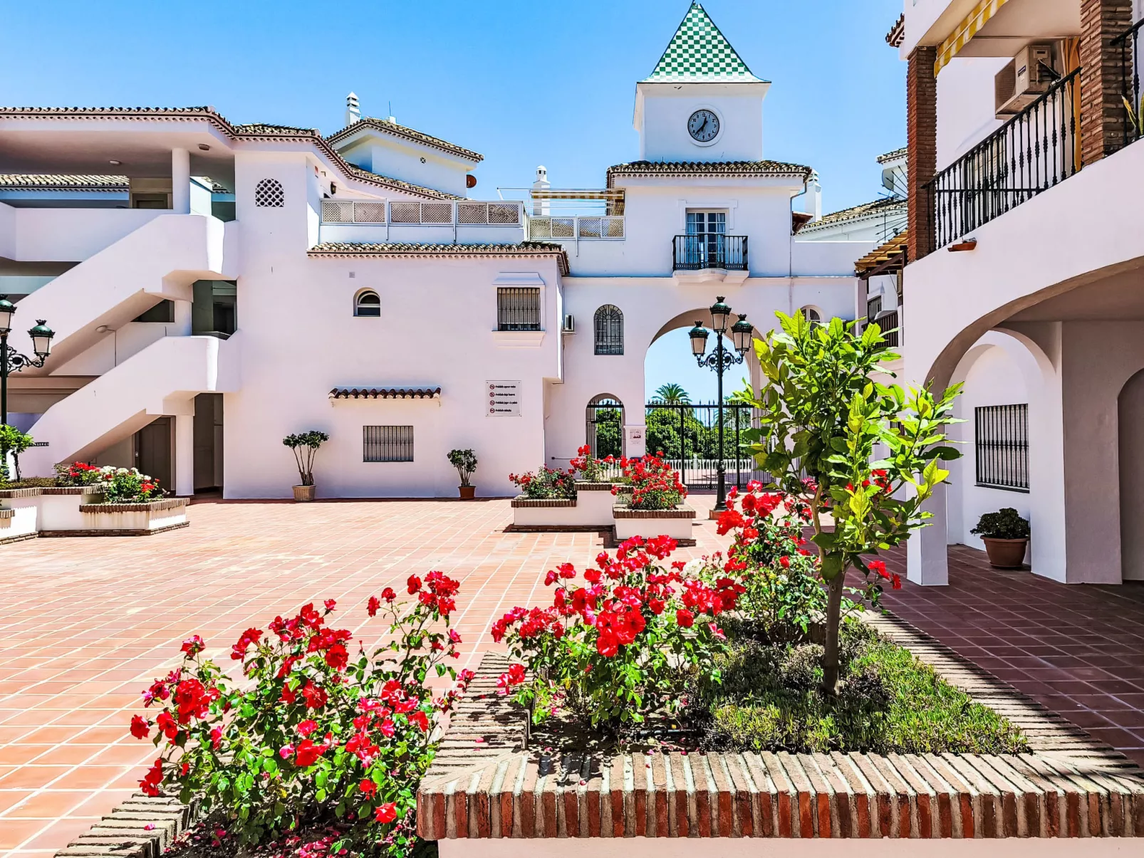 Pueblo Quinta-Outside