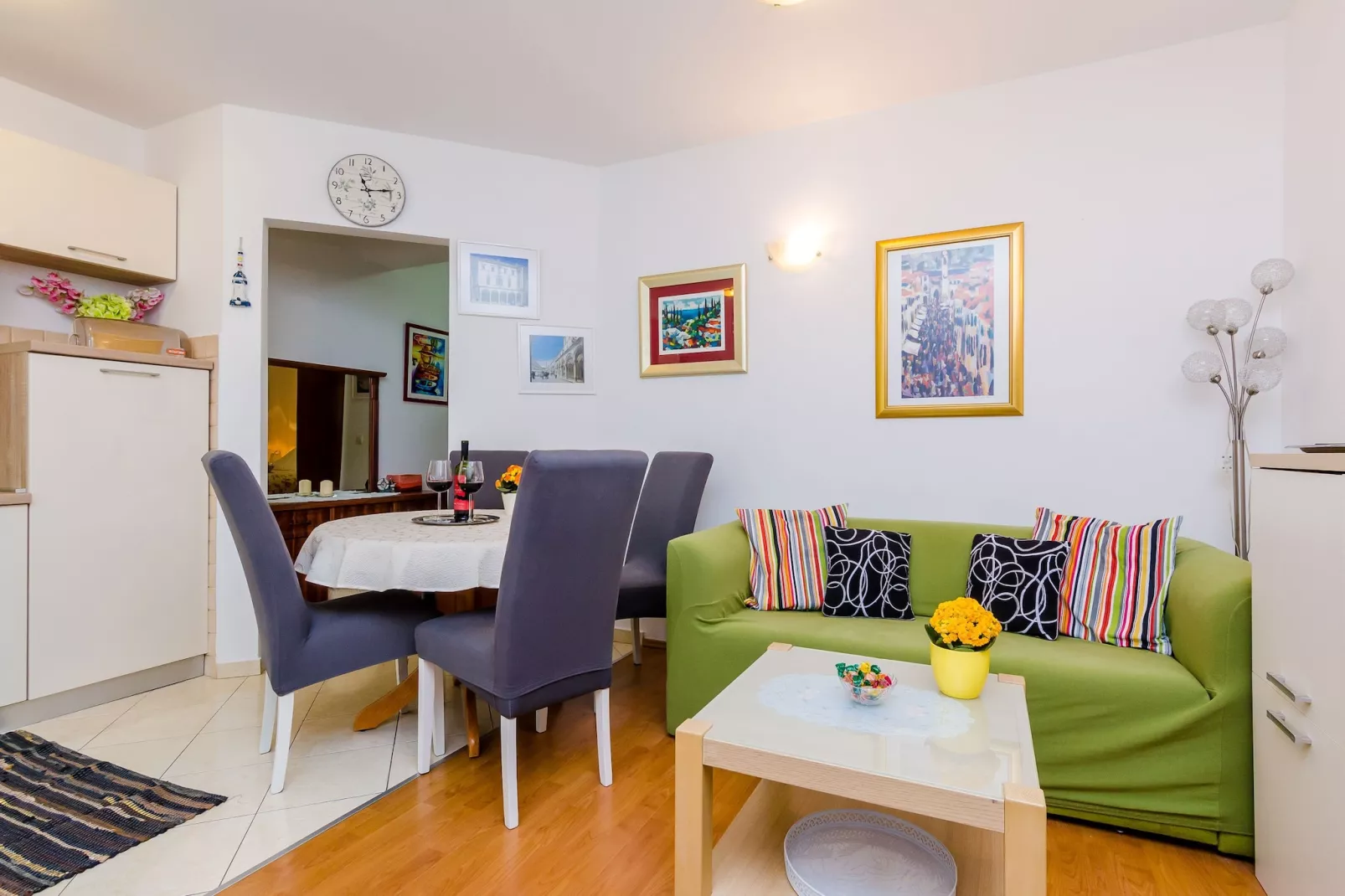 Apartments Captain - Superior One Bedroom Apartment with Terrace (4 Adults)-Esszimmer
