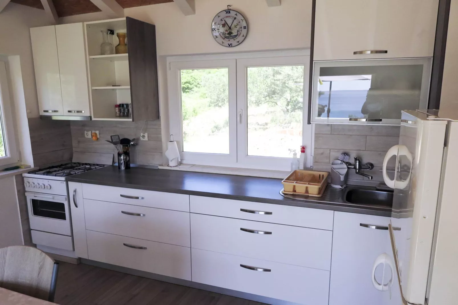 Holiday Home Maja - Four bedroom house with sea view-Cuisine