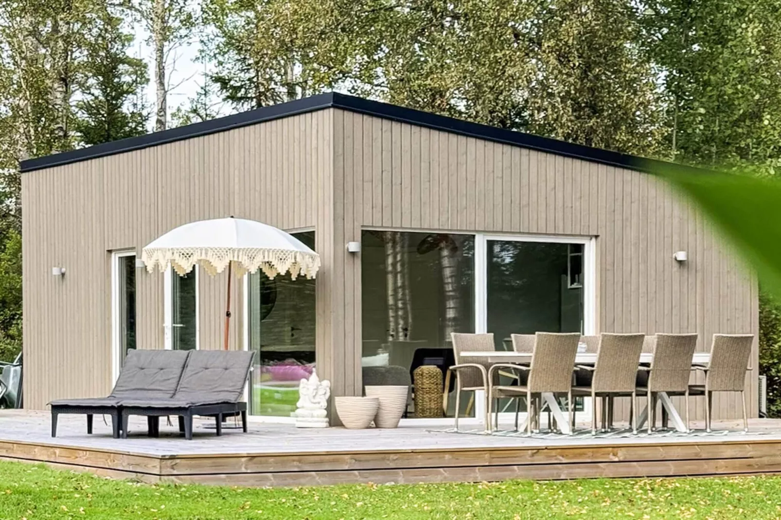 4 Sterne Ferienhaus in Hestra-Im Freien