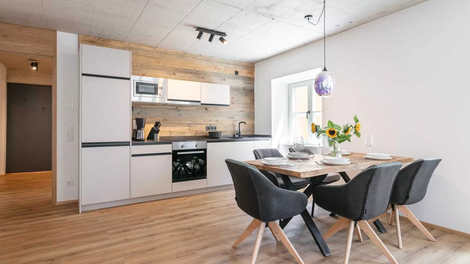 Hopfgarten Alpin Living Top 1-Esszimmer