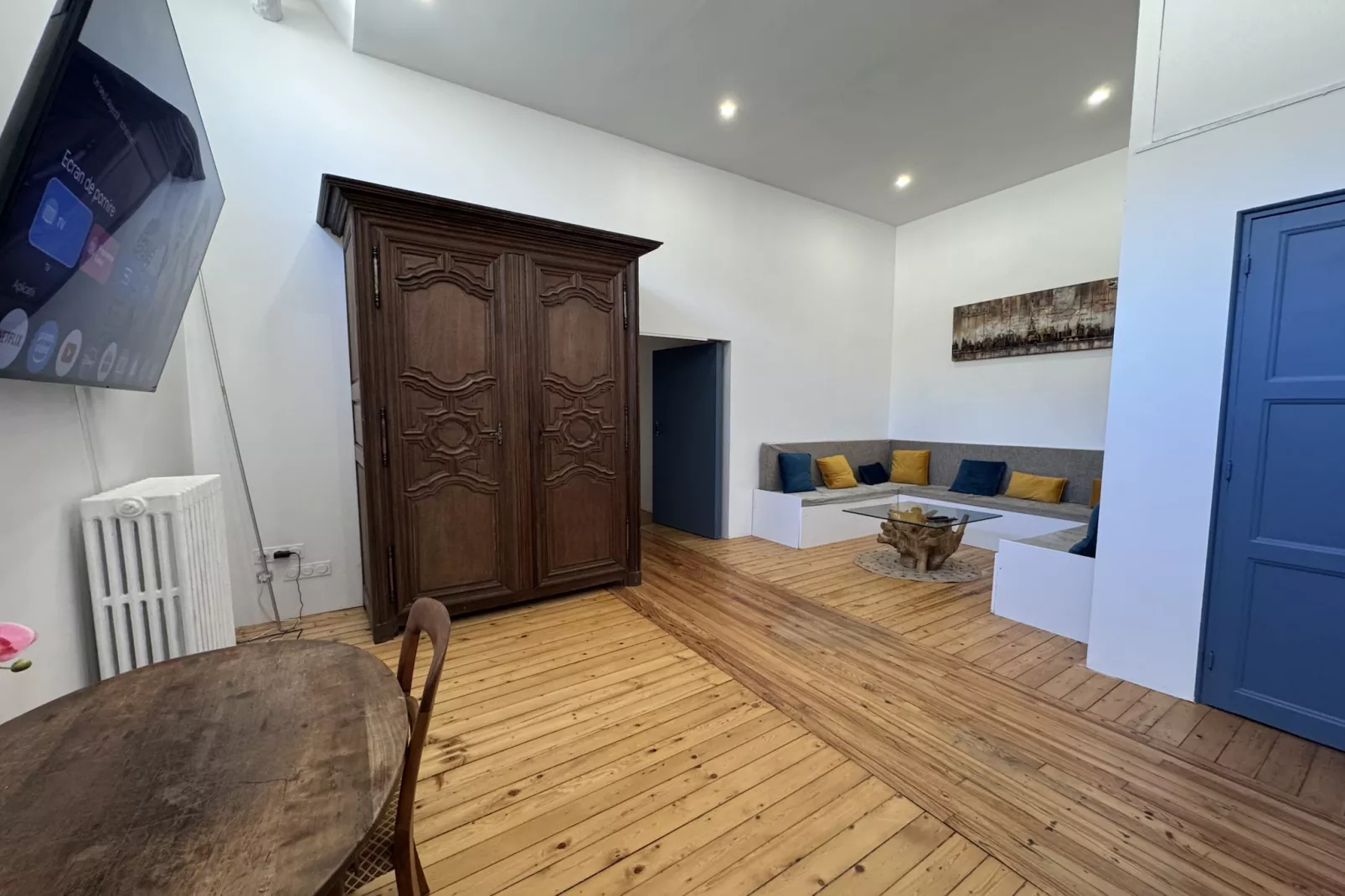Le Saint Victeur - 8pers - Babyfoot - Rêve au Mans-Living room