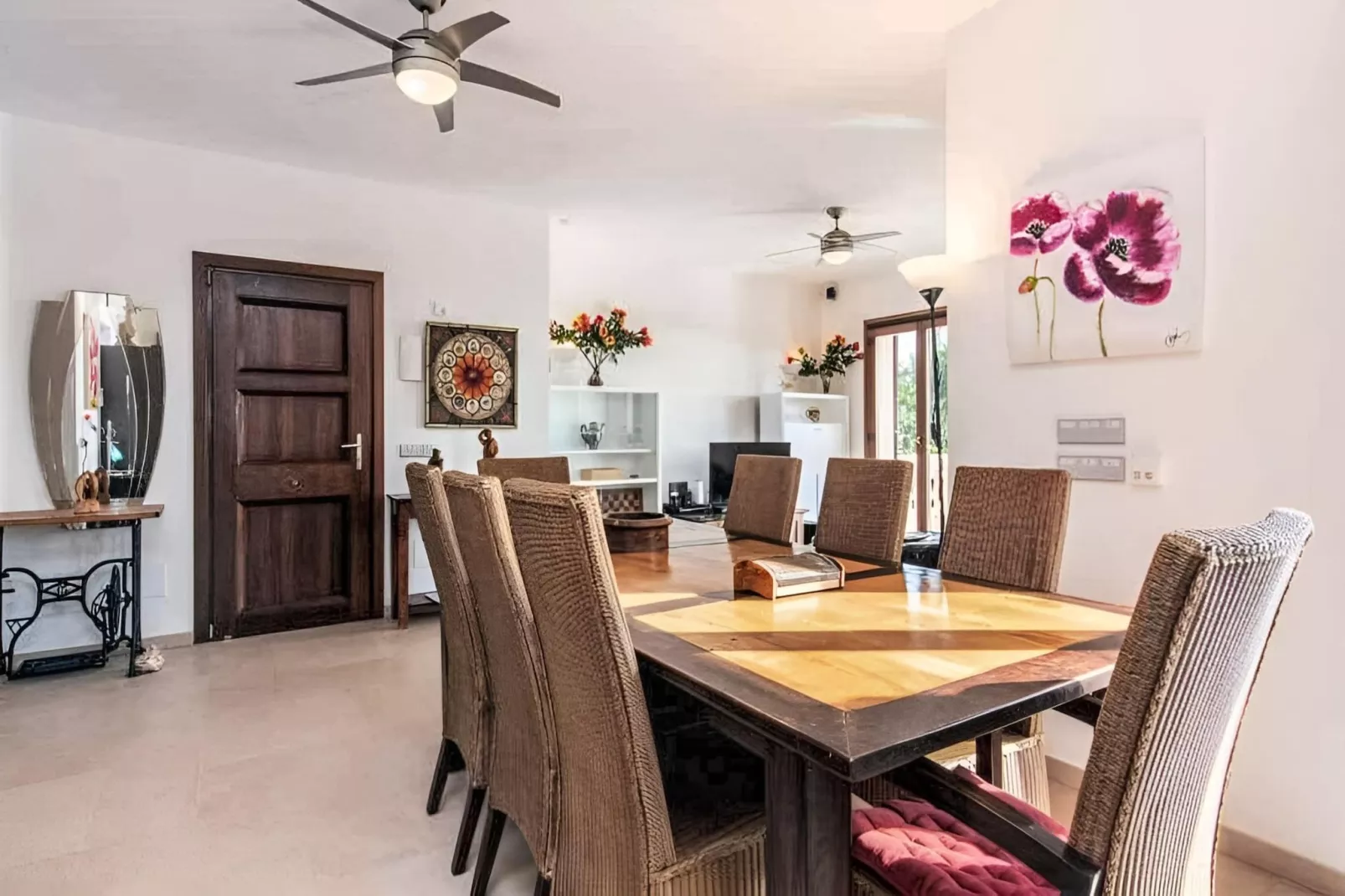 Amador-Dining room