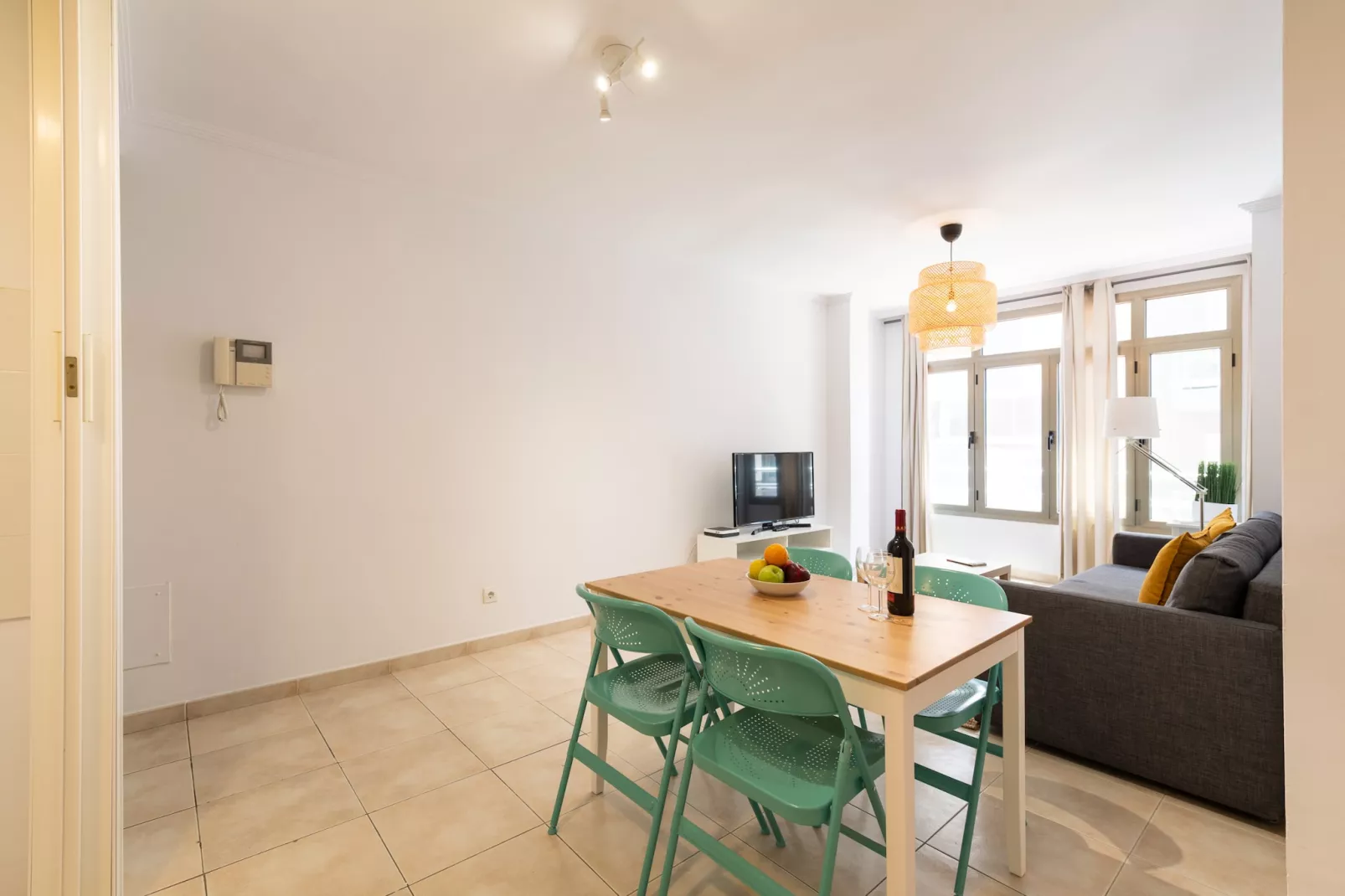 Surf Beach Canteras & Parking By CanariasGetaway-Hall & reception