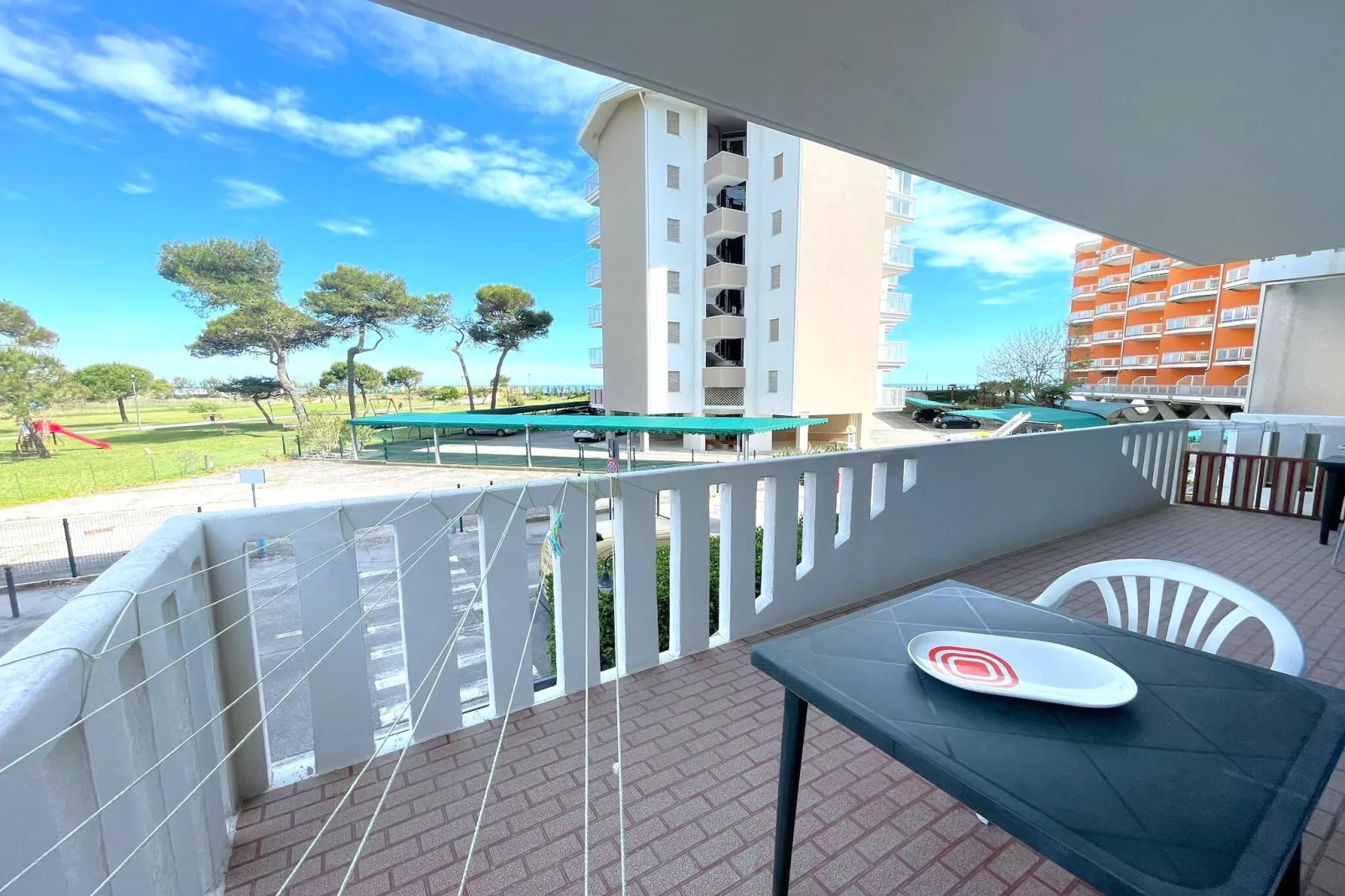 Marco Polo A7-Terrace balcony