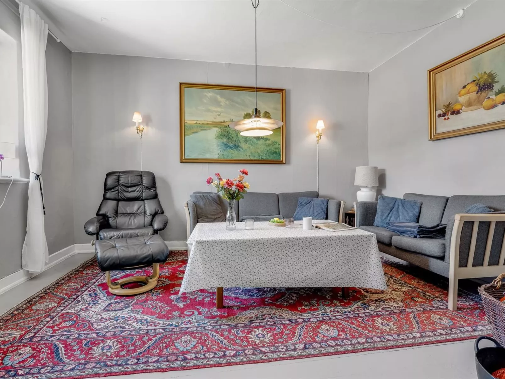 "Iivo" - 1.3km from the sea-Inside