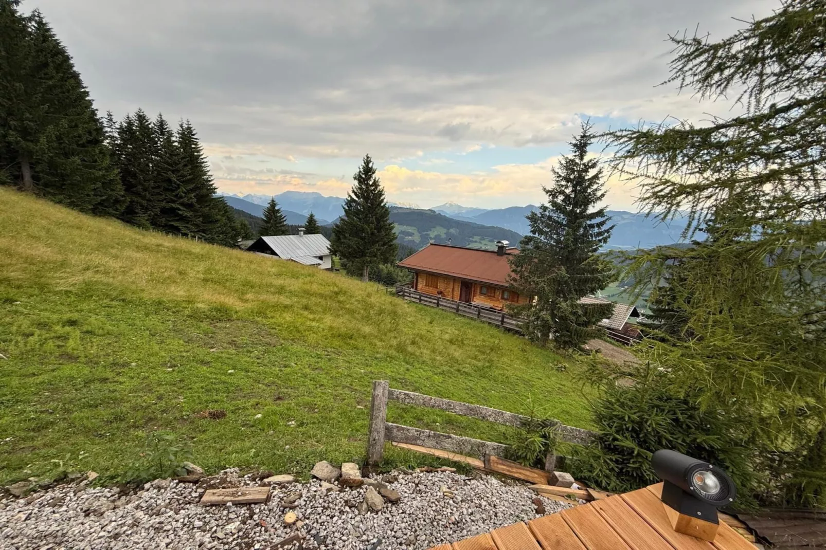 Wildschönauer Panoramahütte-Jardins en été