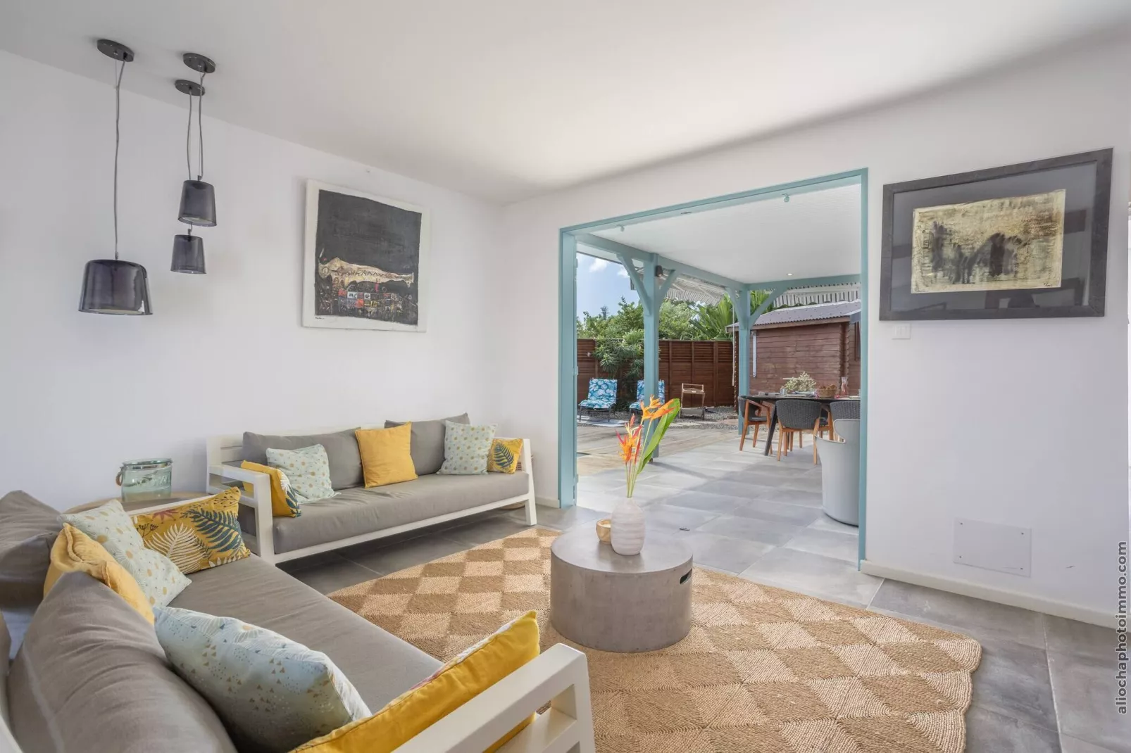2 Villas avec 2 Piscines-Wohnzimmer