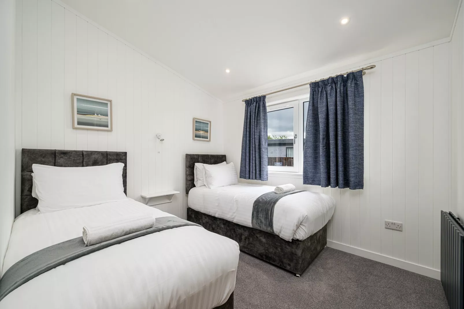 PADDOCK  DELUXE 3 BED CHALET