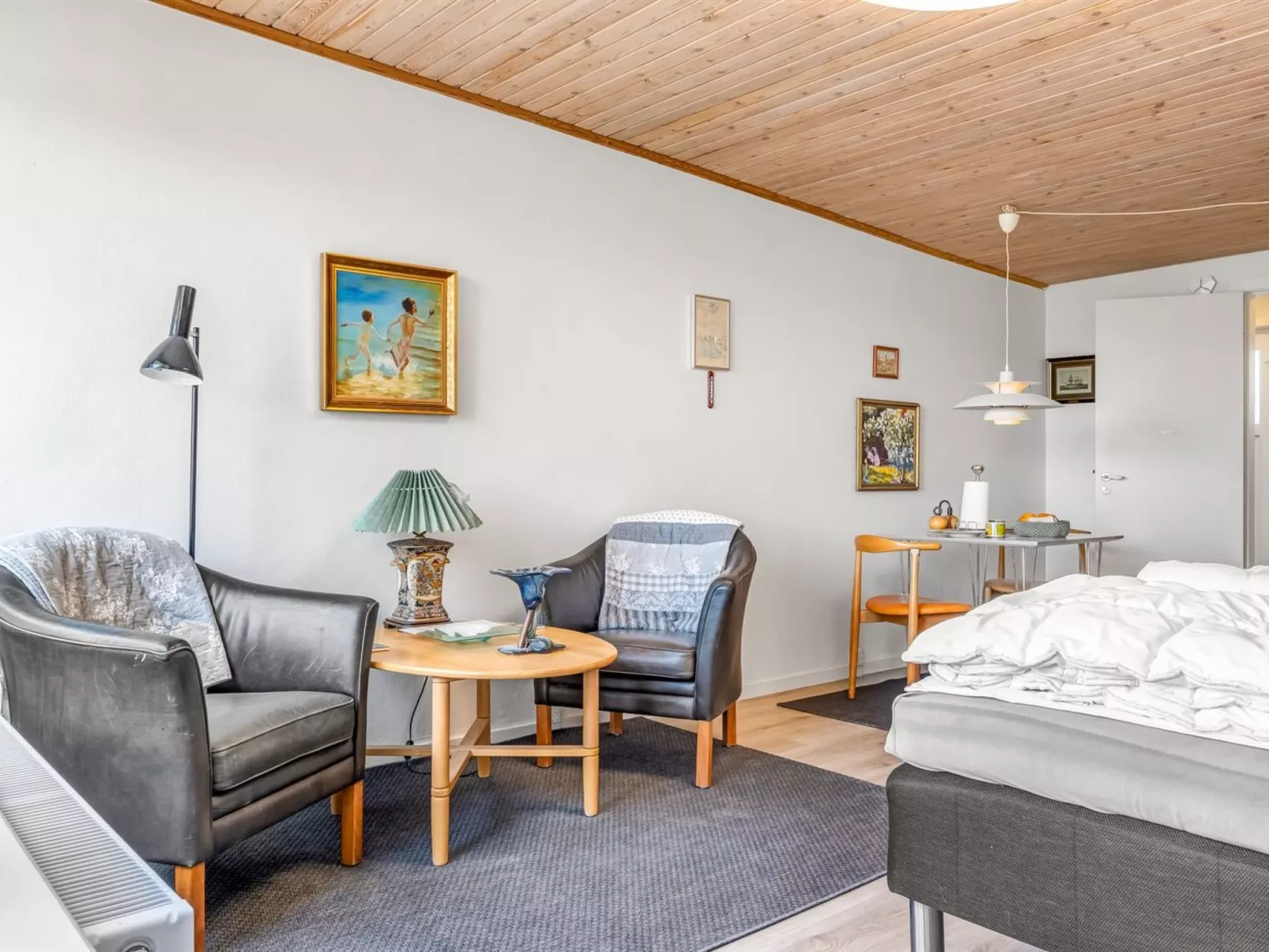 "Didrik" - 2km from the sea-Drinnen