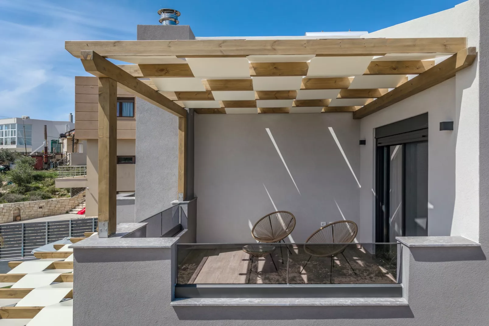 Rosy 1-Terrace balcony