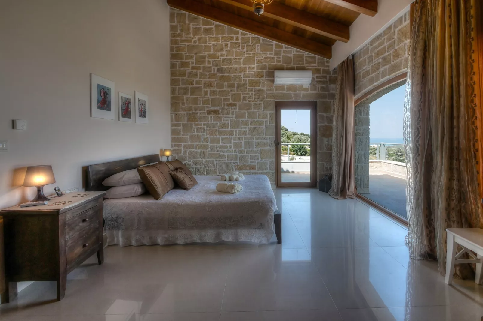 Arios Lux Villa-Chambre