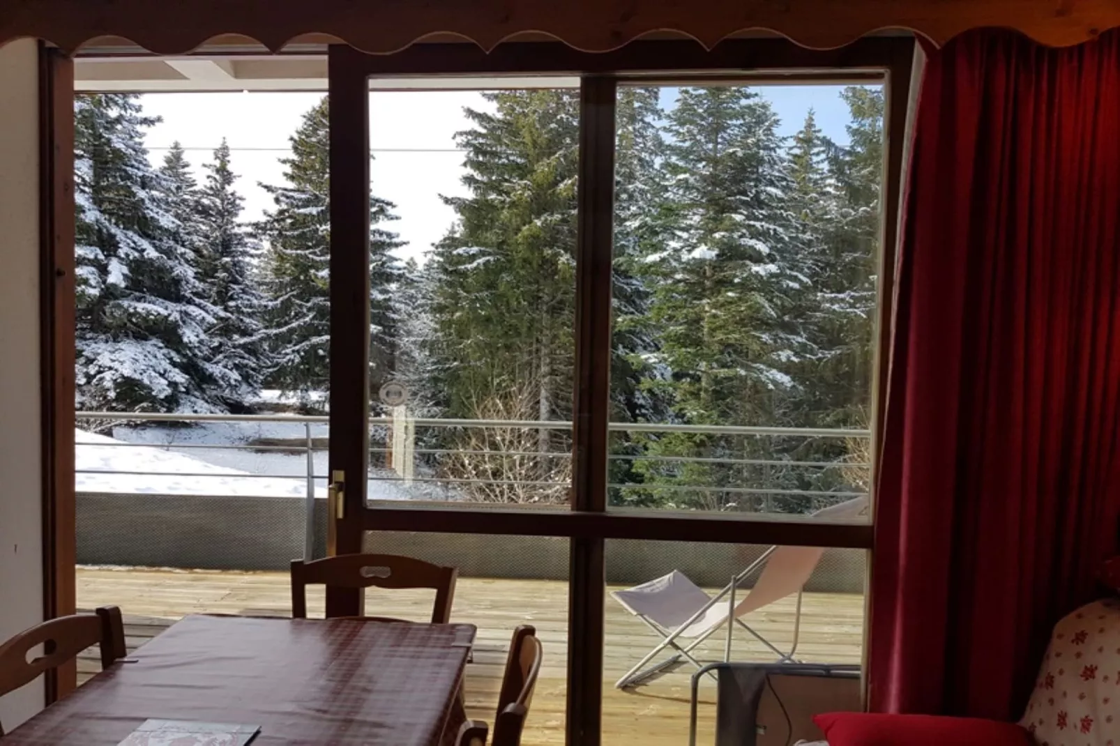 V du bachat joubarbes C N°02 - 3P5-Living room