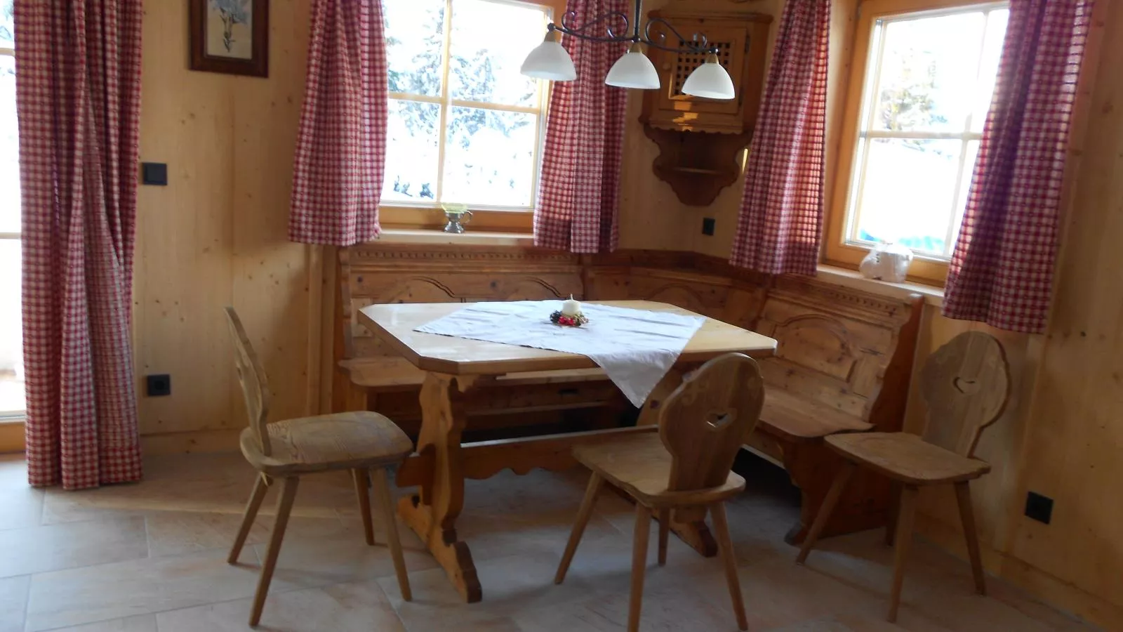 Schneeberghütte-Esszimmer