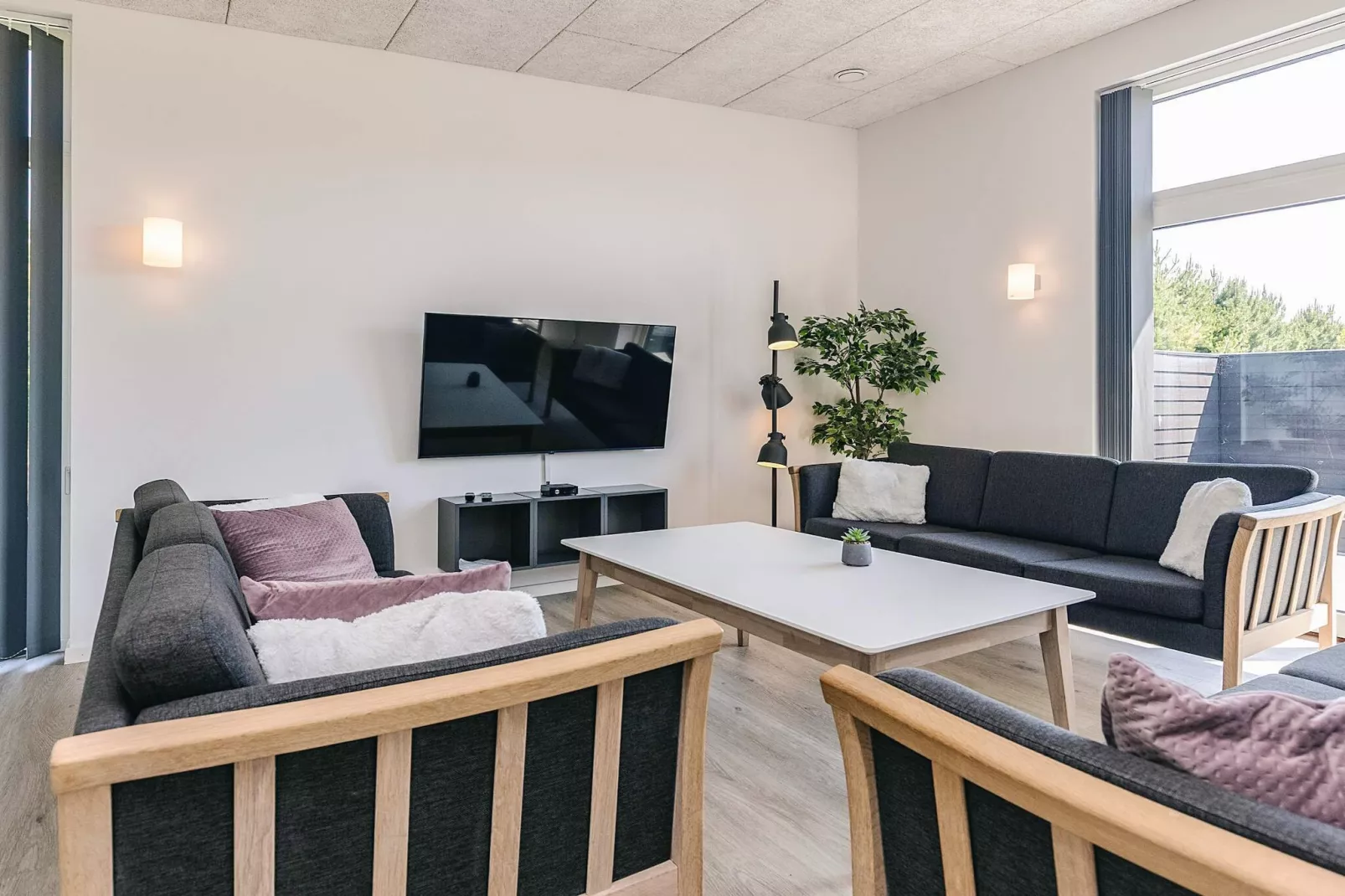 14 Personen Ferienhaus in Væggerløse-By Traum