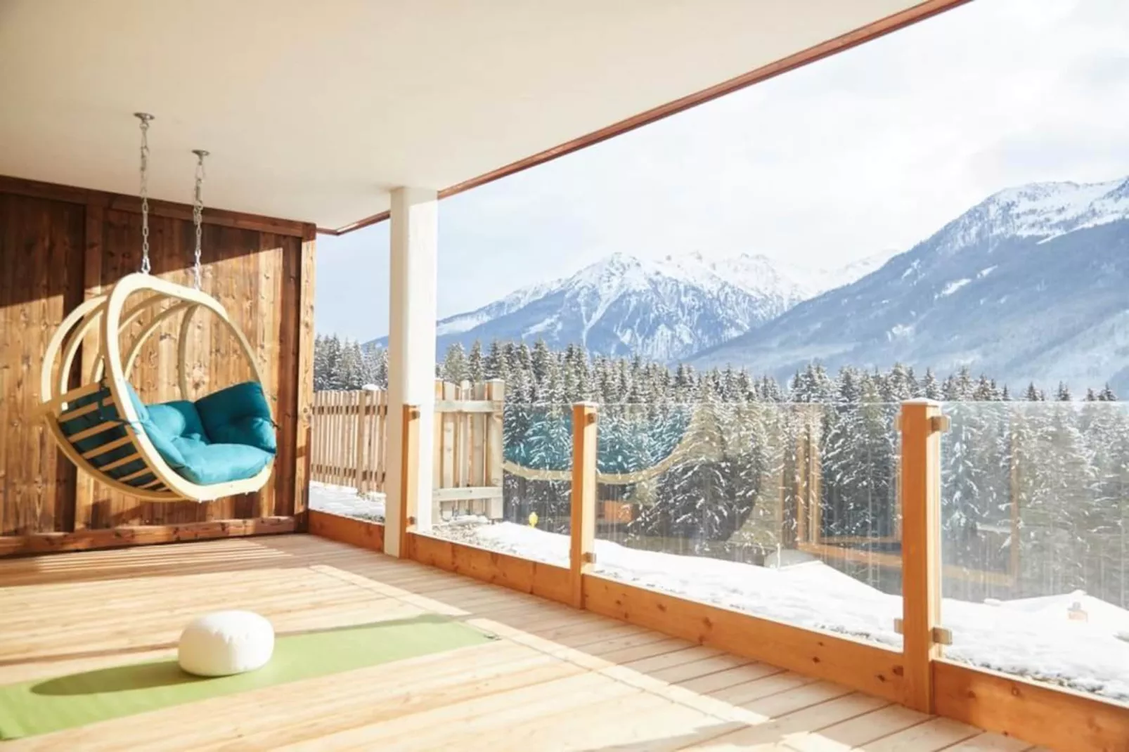 Nationalpark Chalet Gamsmutter-View in winter