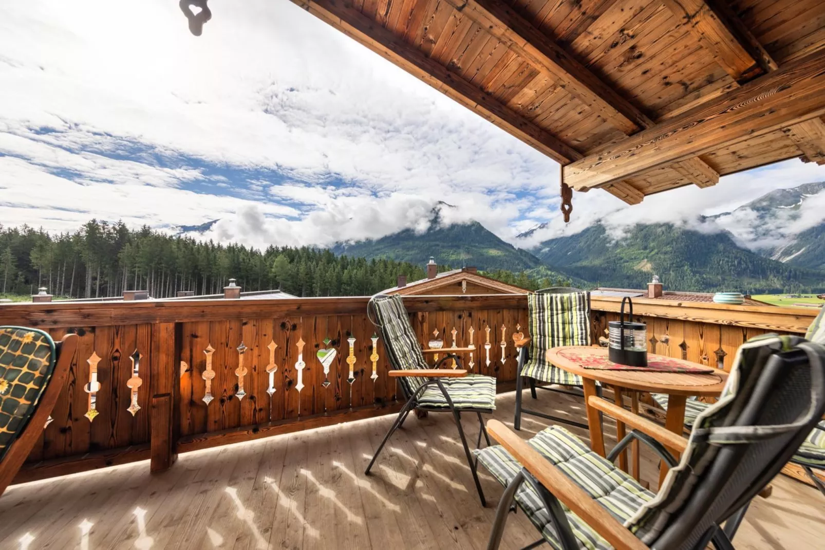 Nationalpark Chalet Käferfeldeck-Vue d'été