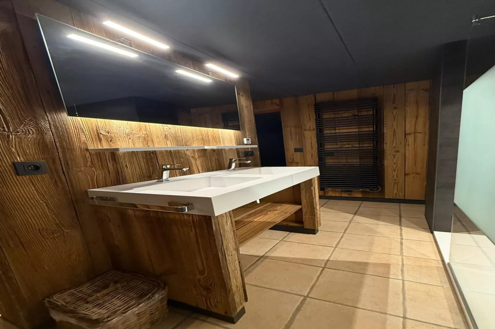 Les Vieilles Pierres-Salle de bain
