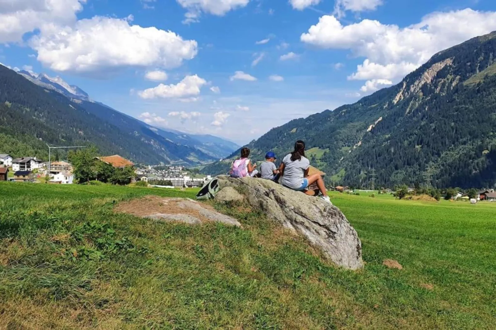 La Sclarida-Areas within 5km in summer