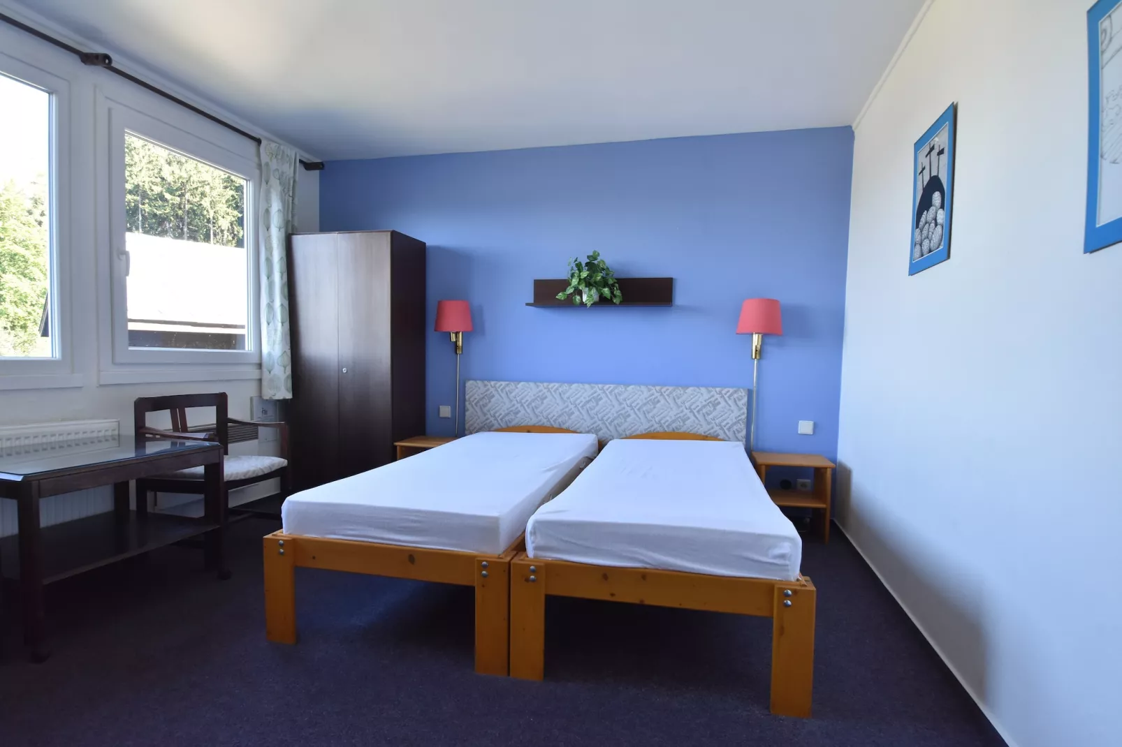 Relax-Bedroom