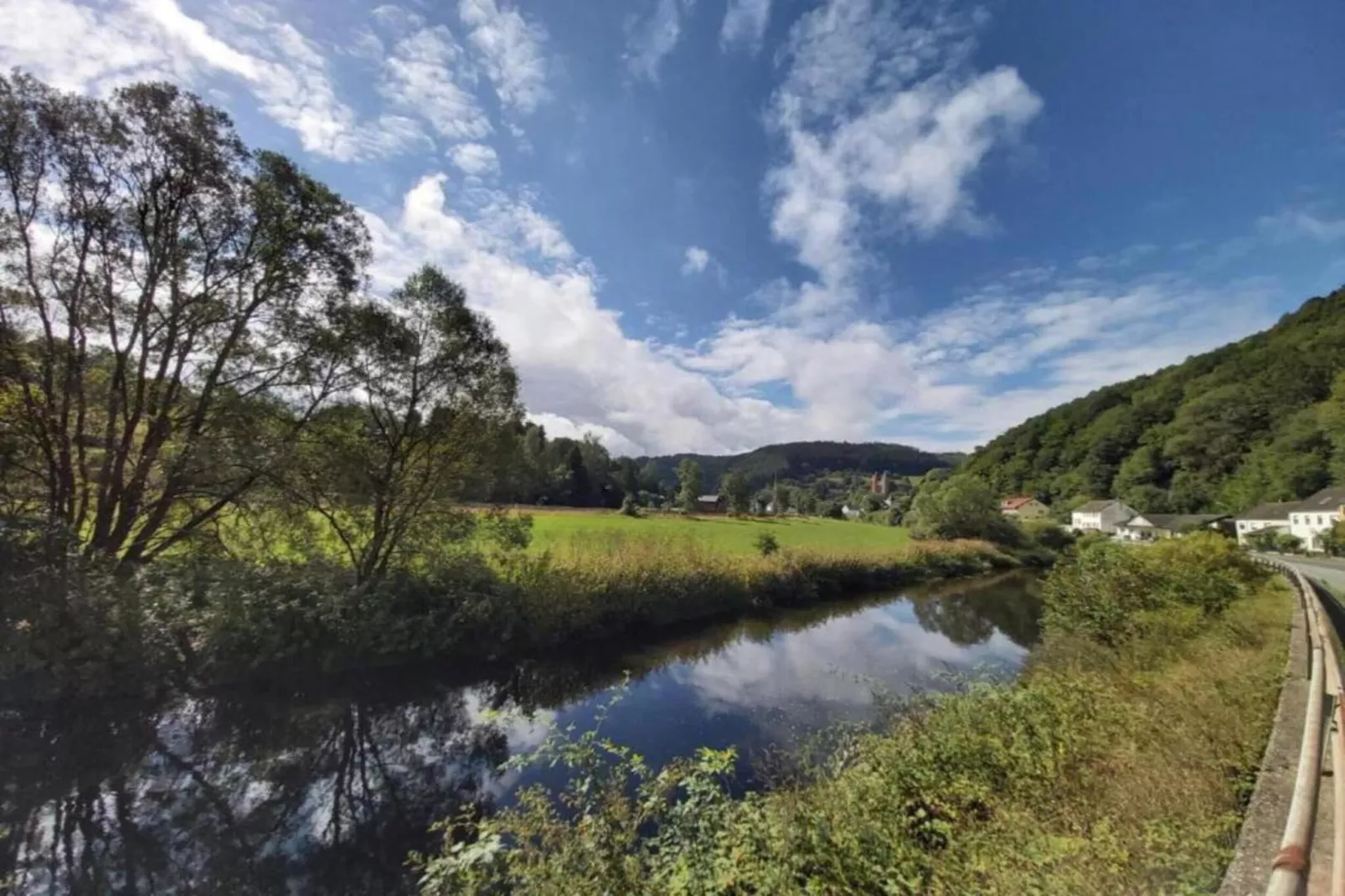 Der kleine ULI-Areas within 20km in summer