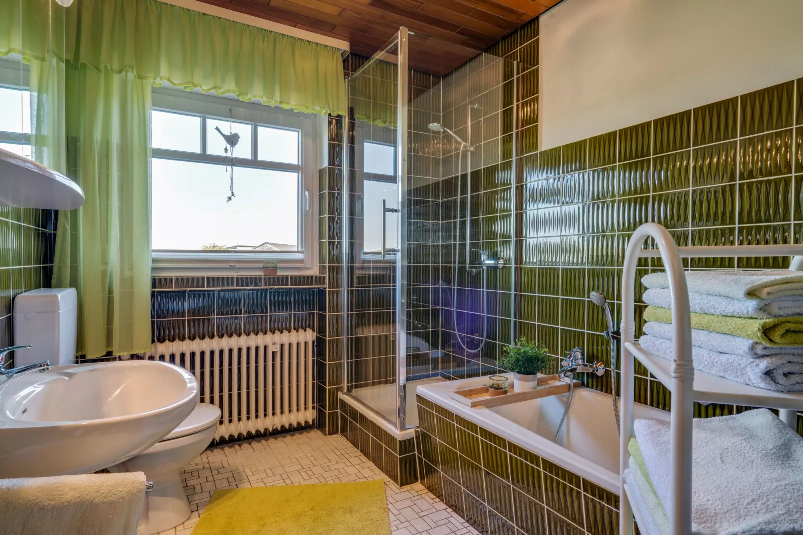 Ferienhaus zum Wäldchen-Badezimmer