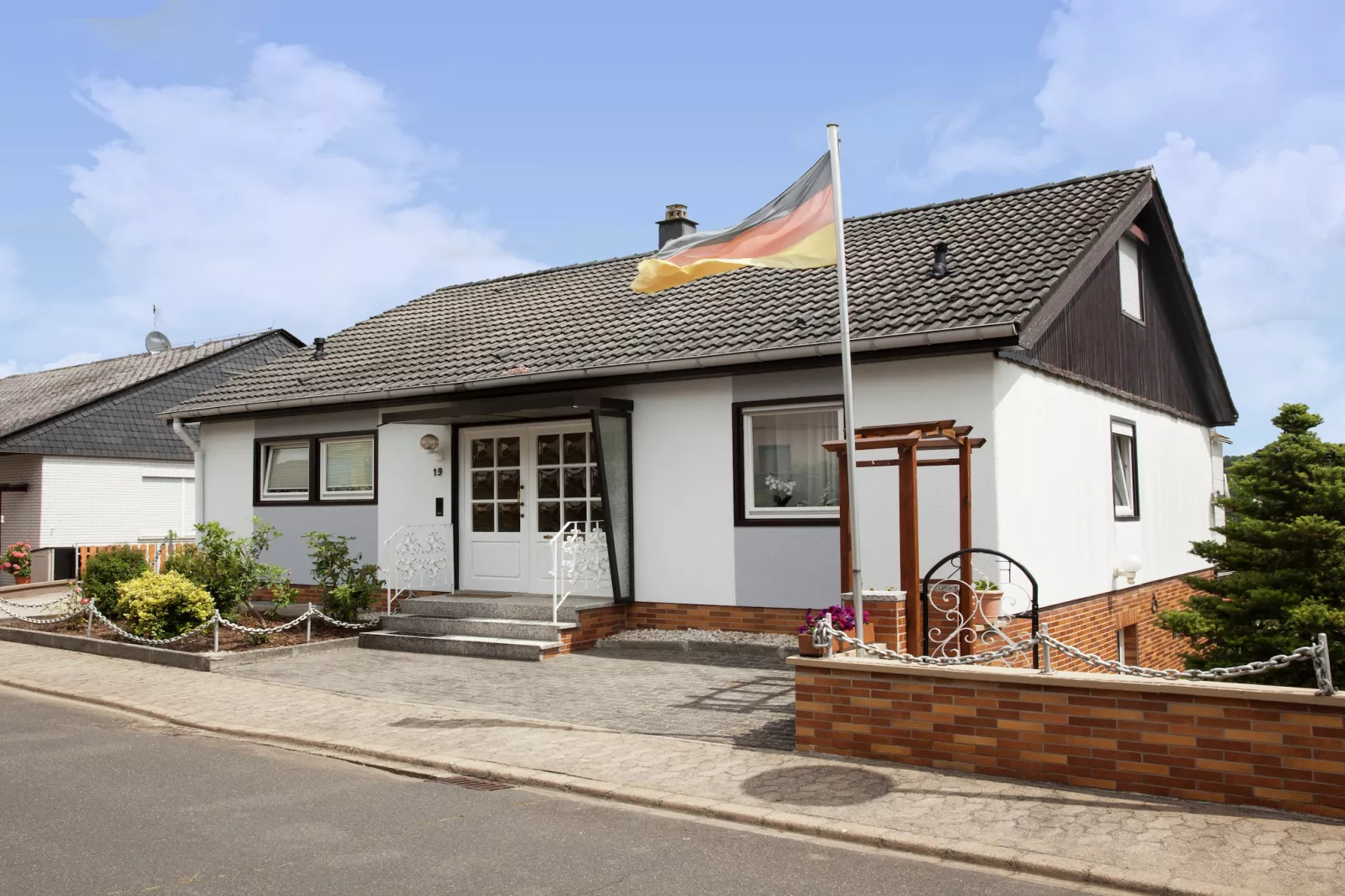 Haus Fritzen-Außenbereich Sommer