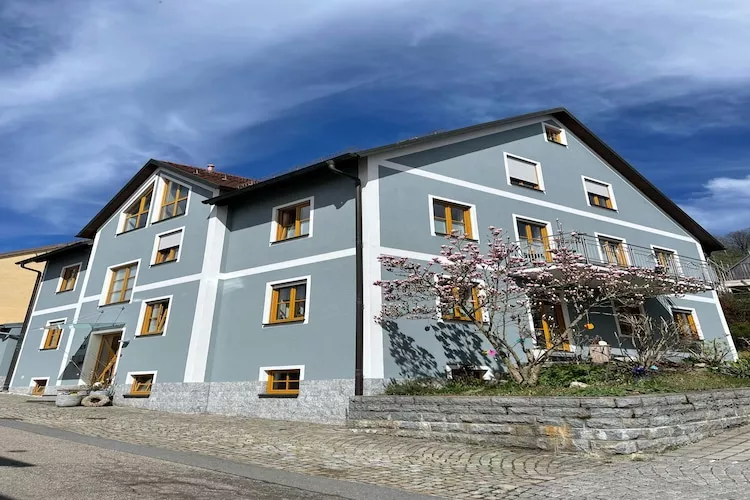 Schloßbergblick-Exterior in summer
